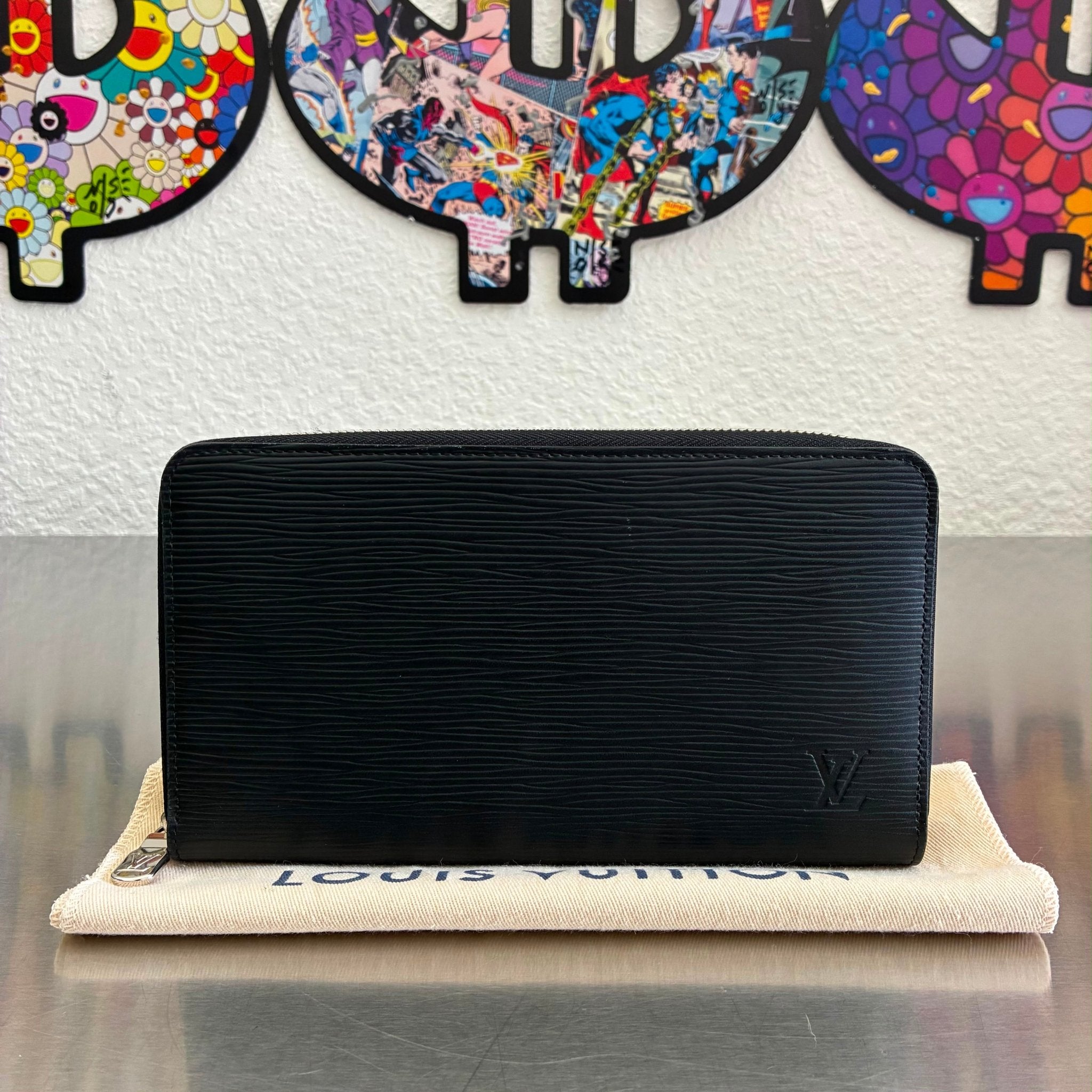 Louis Vuitton Zippy Organizer Epi
