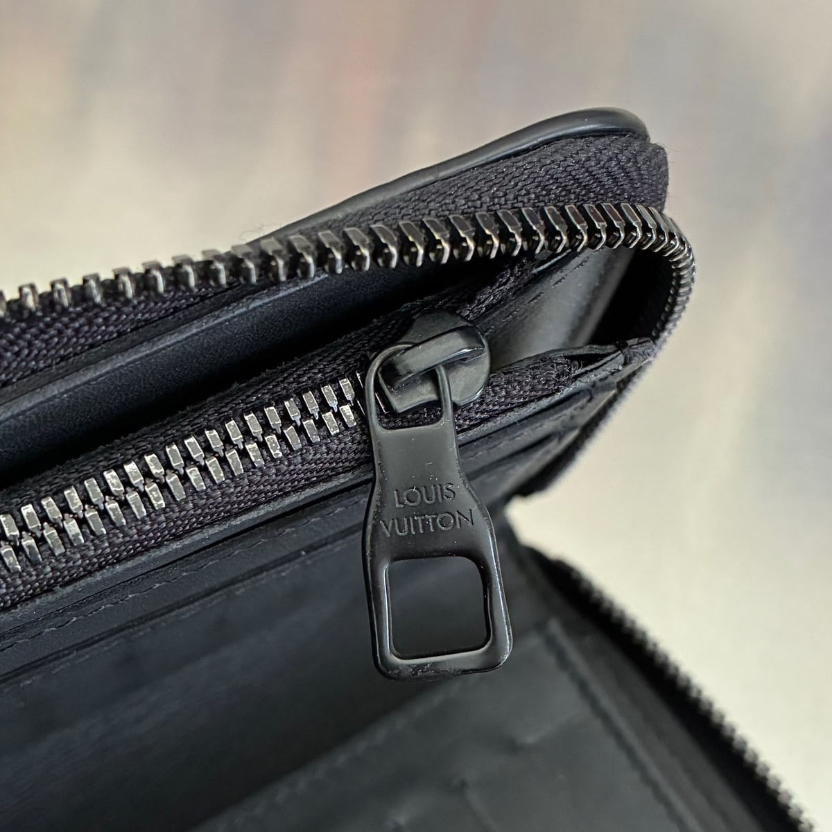 Louis Vuitton Zippy Vertical Monogam Shadow