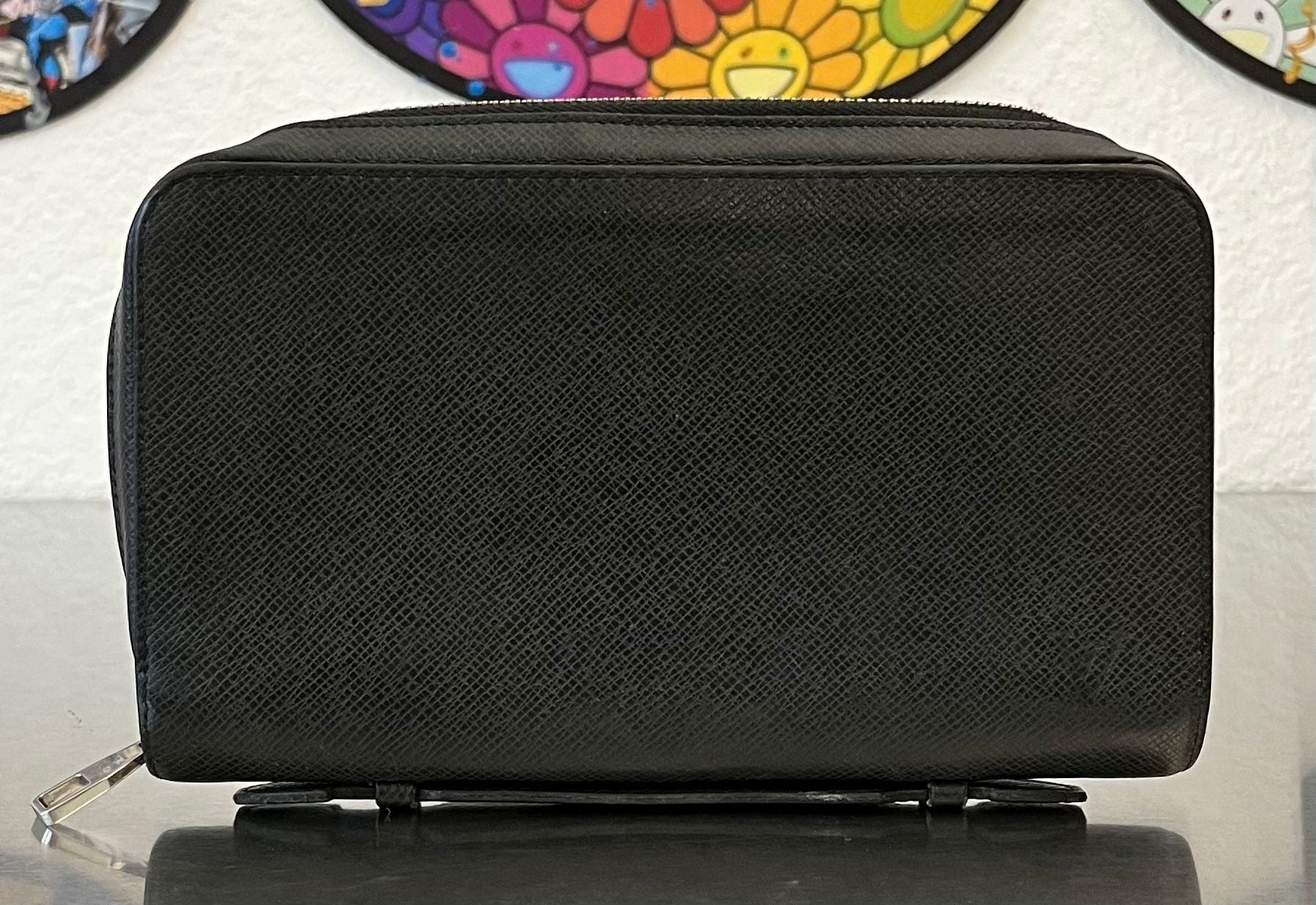 Louis Vuitton Zippy XL Taiga