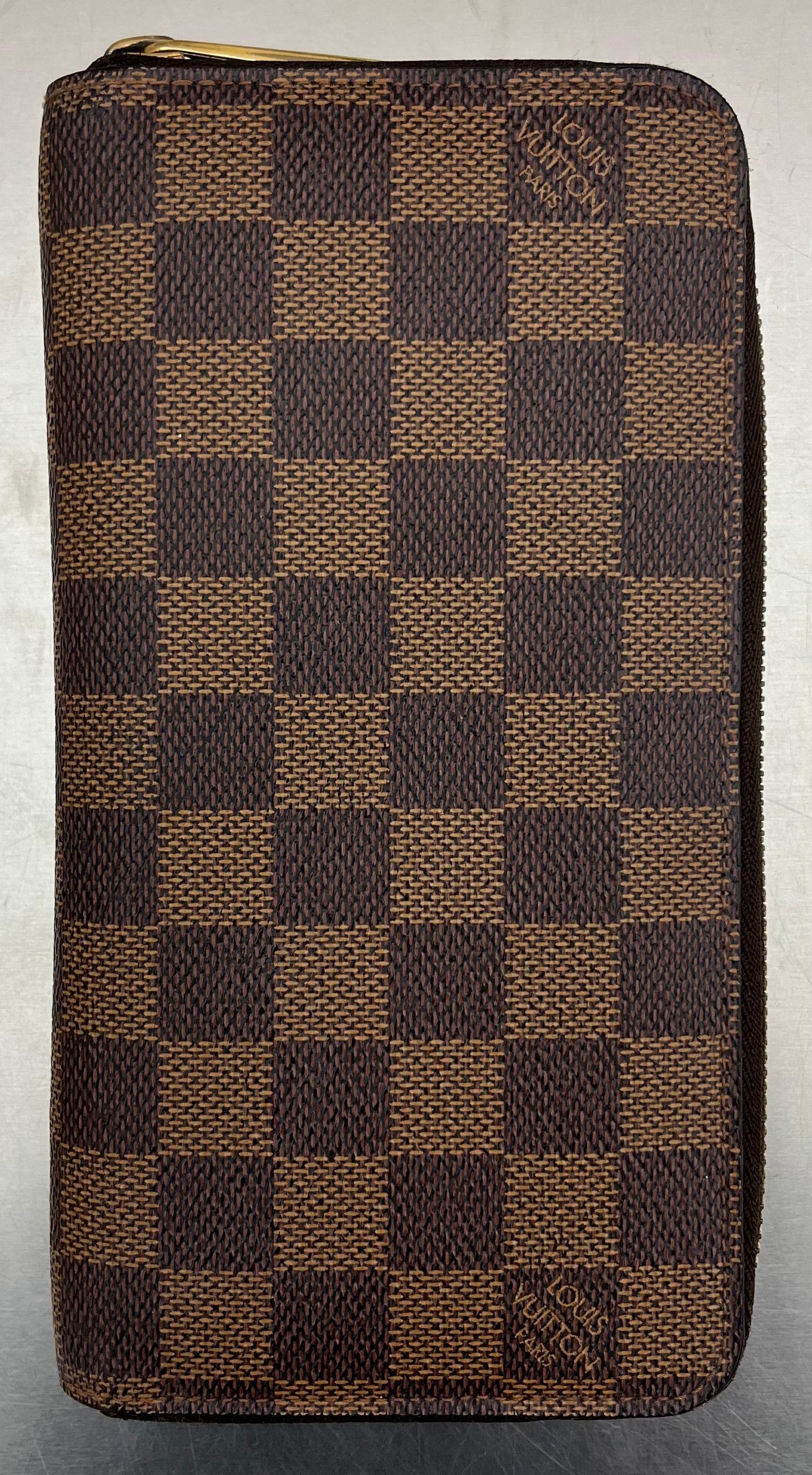 Louis Vuitton Zippy Damier