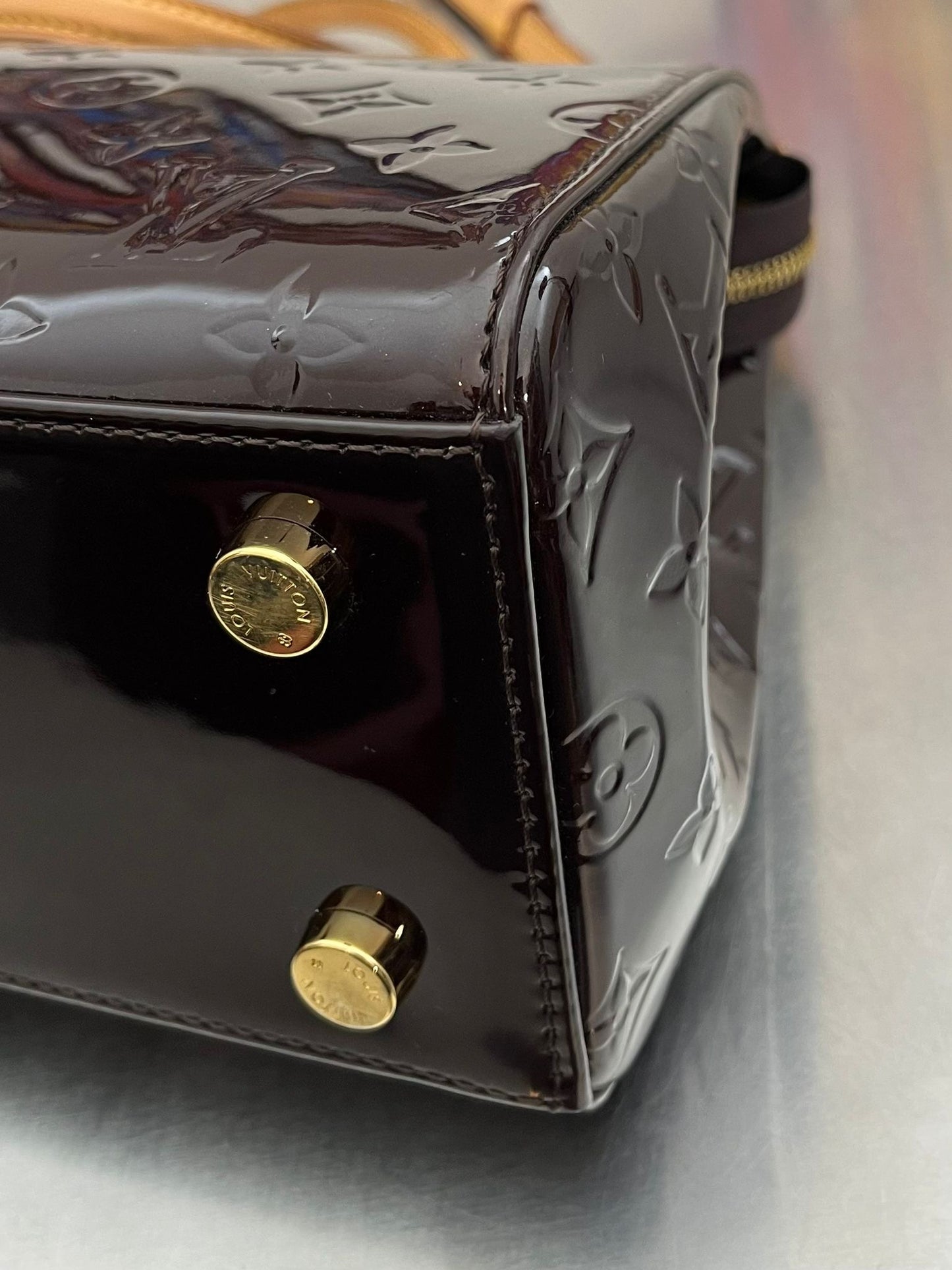 Louis Vuitton Brea MM Vernis