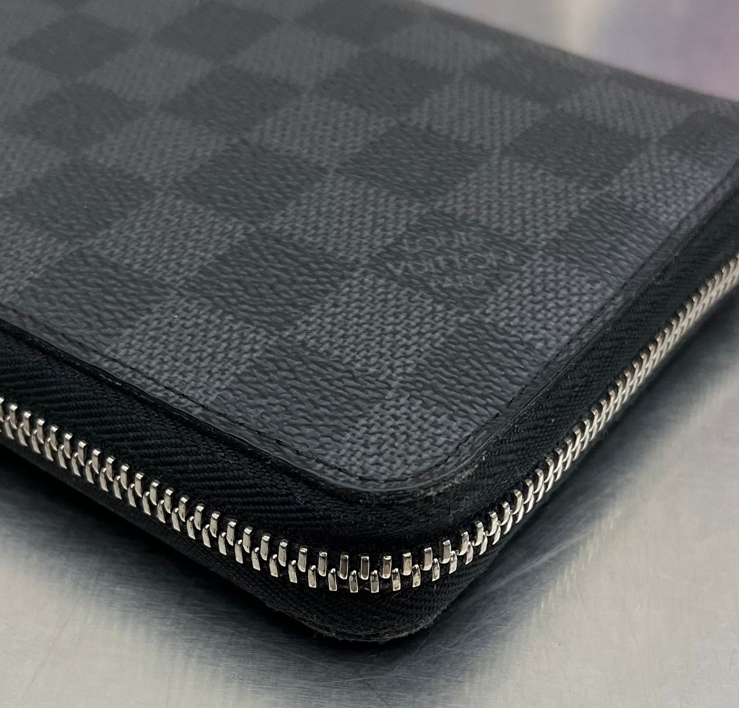 Louis Vuitton Zippy Organizer Damier