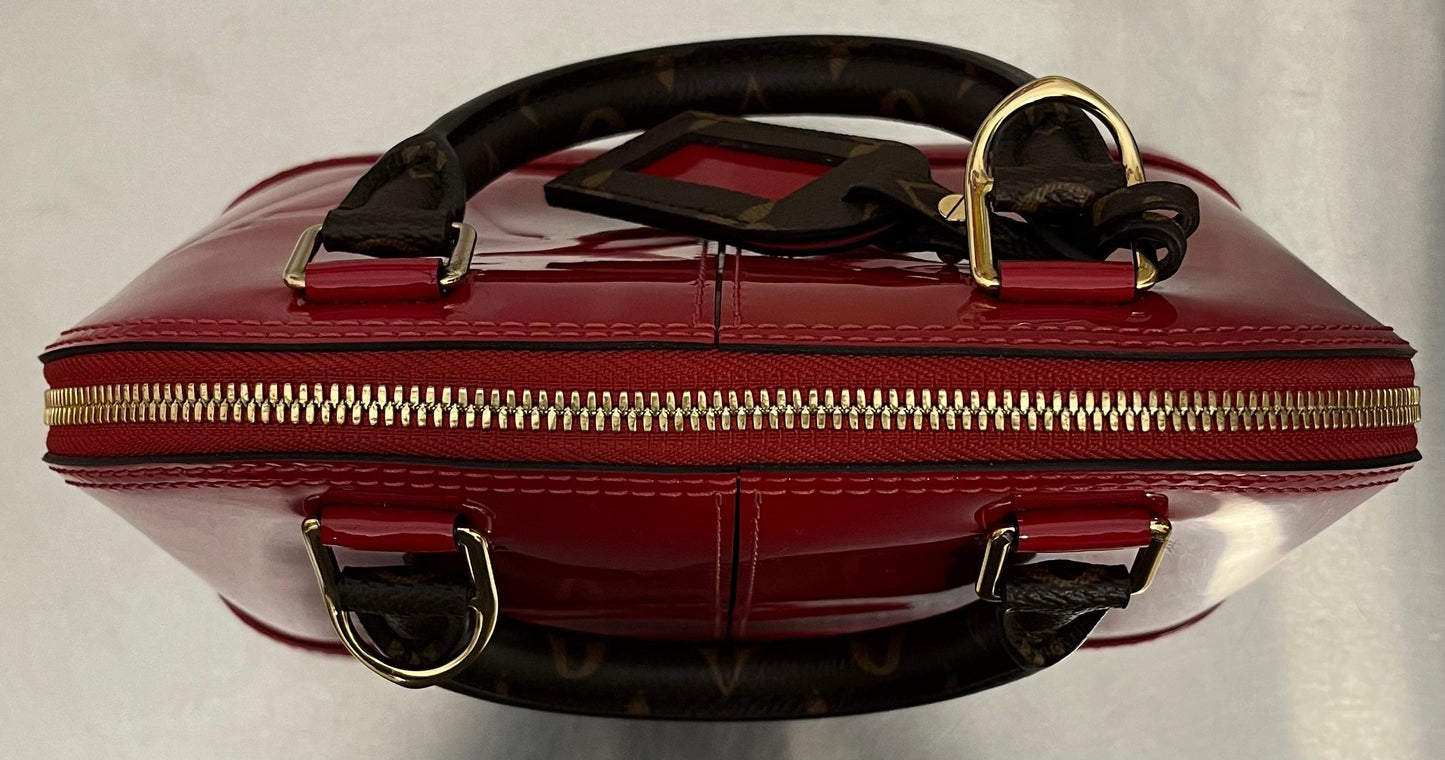 Louis Vuitton Alma BB Vernis Miroir Rot