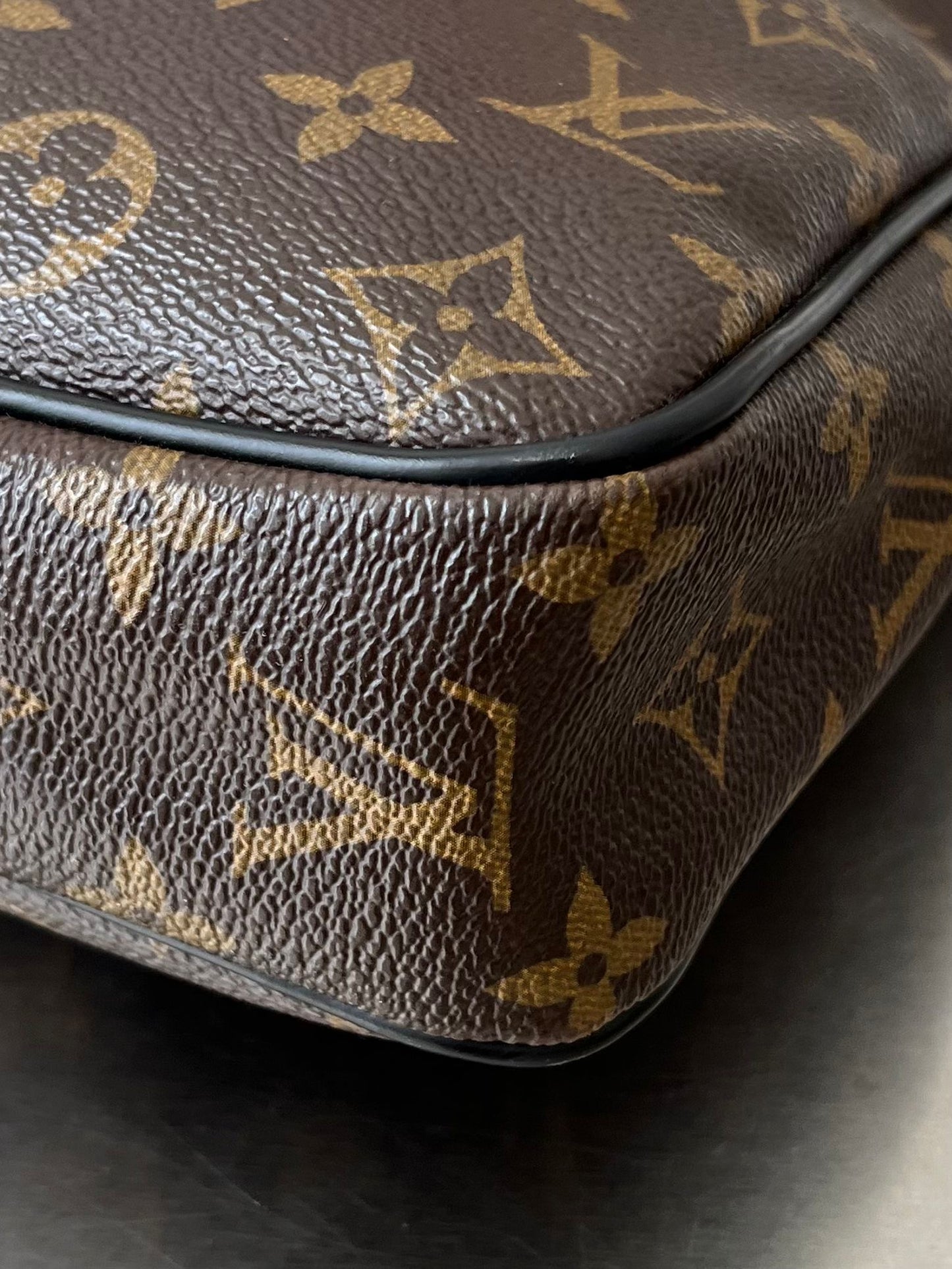 Louis Vuitton Porte-Documents Voyage Macassar
