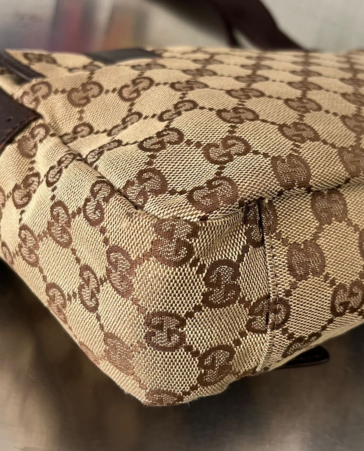 Gucci GG Canvas Umhängetasche