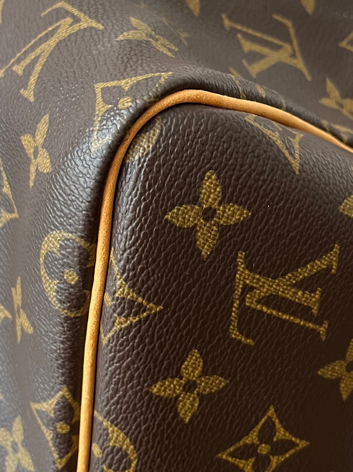 Louis Vuitton Keepall 55 Bandouliere