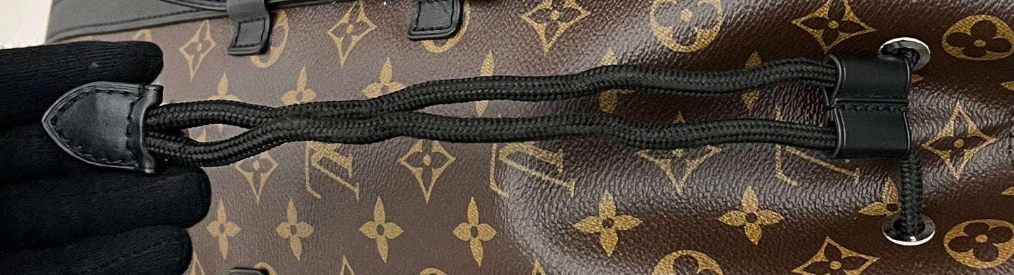 Louis Vuitton Christopher MM