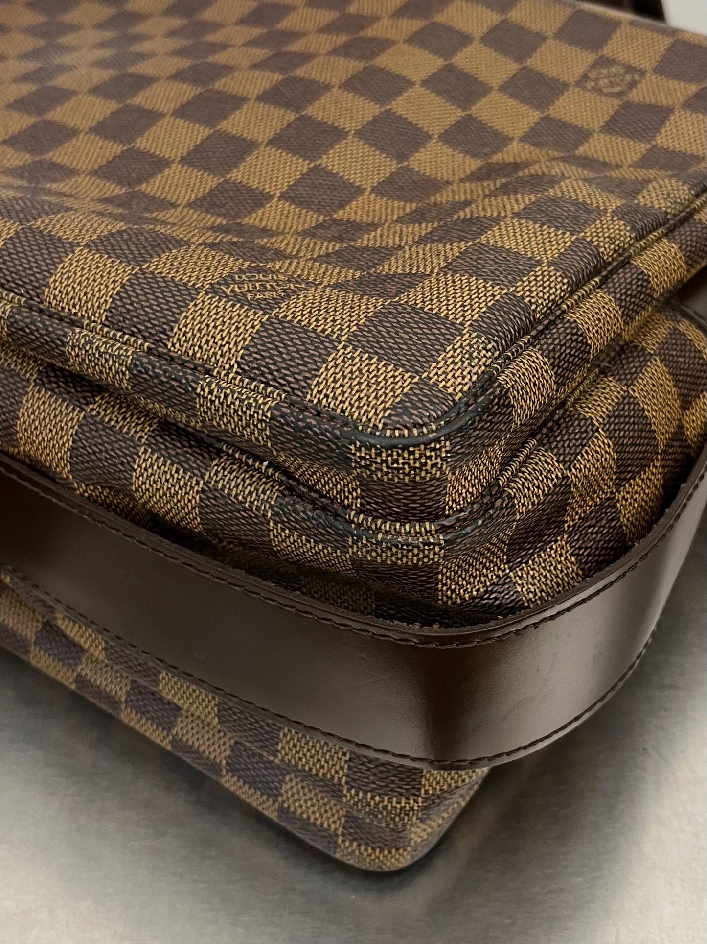 Louis Vuitton Naviglio Messenger