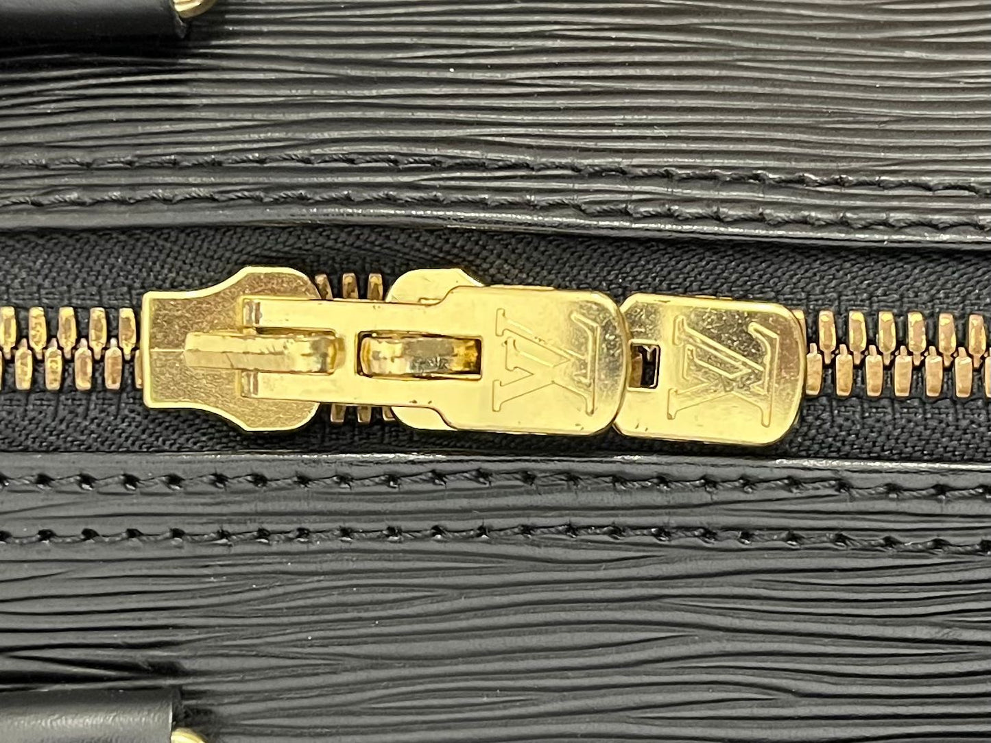 Louis Vuitton Keepall 45 Epi Leder