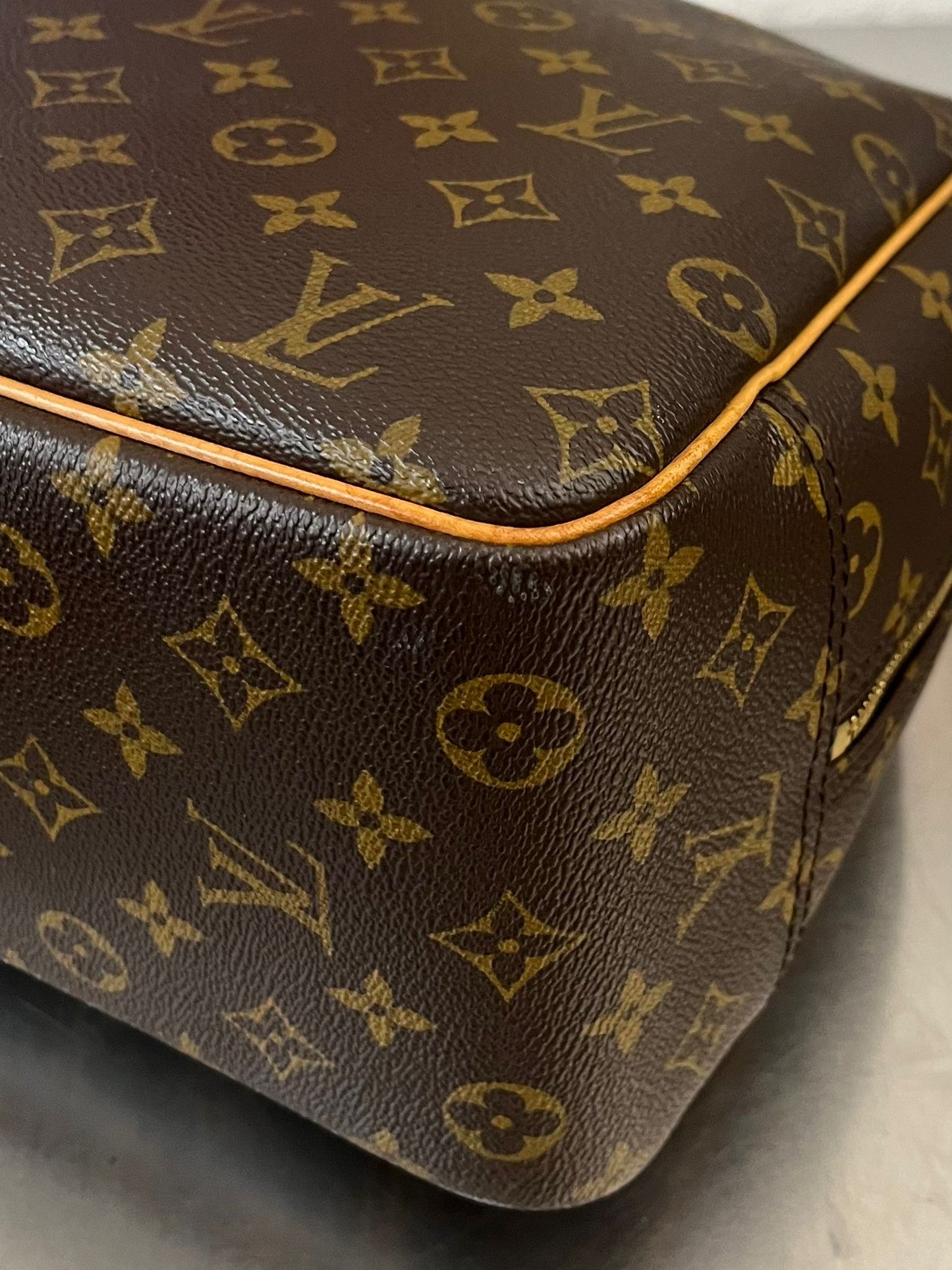 Louis Vuitton Deauville