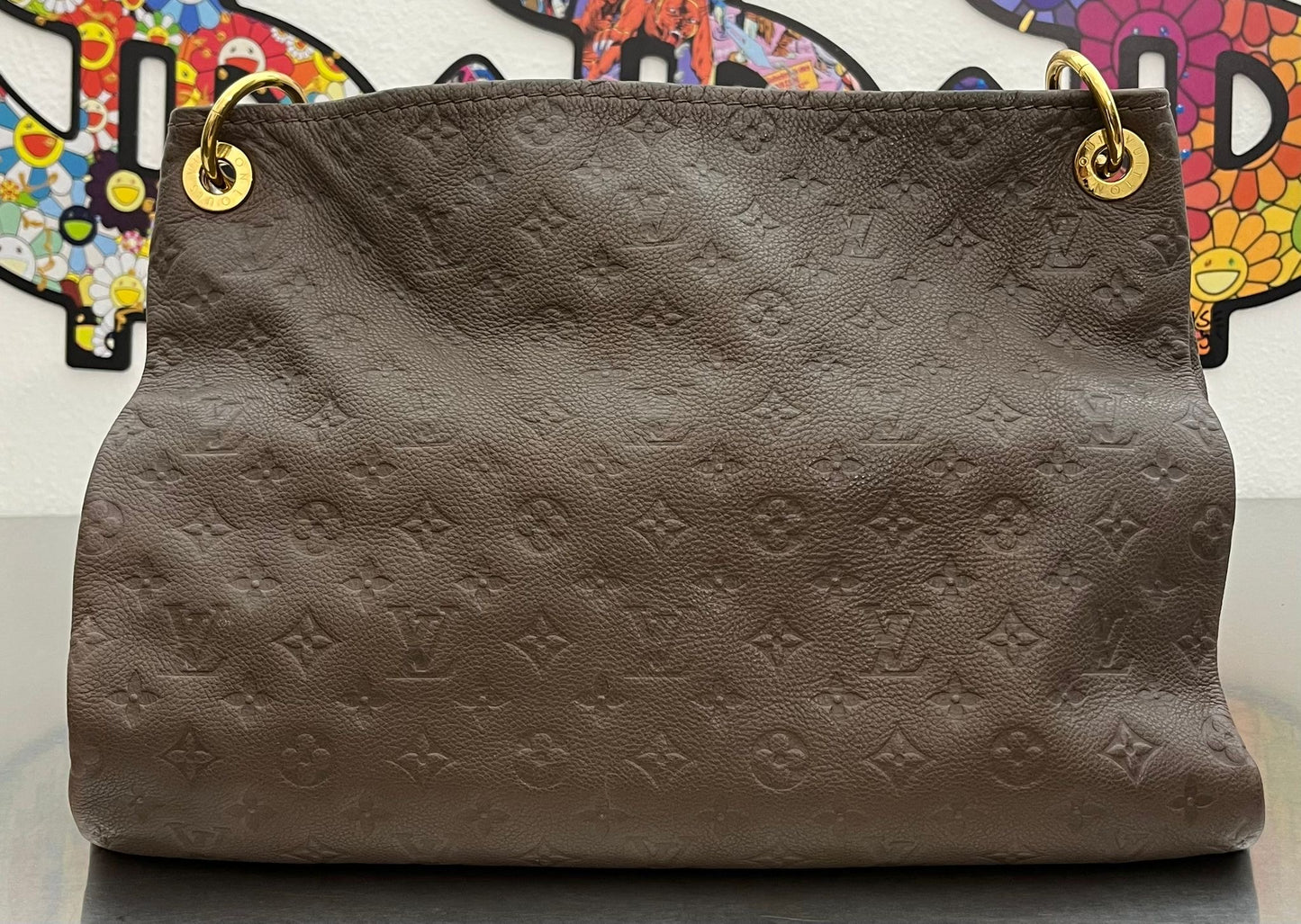 Louis Vuitton Artsy MM