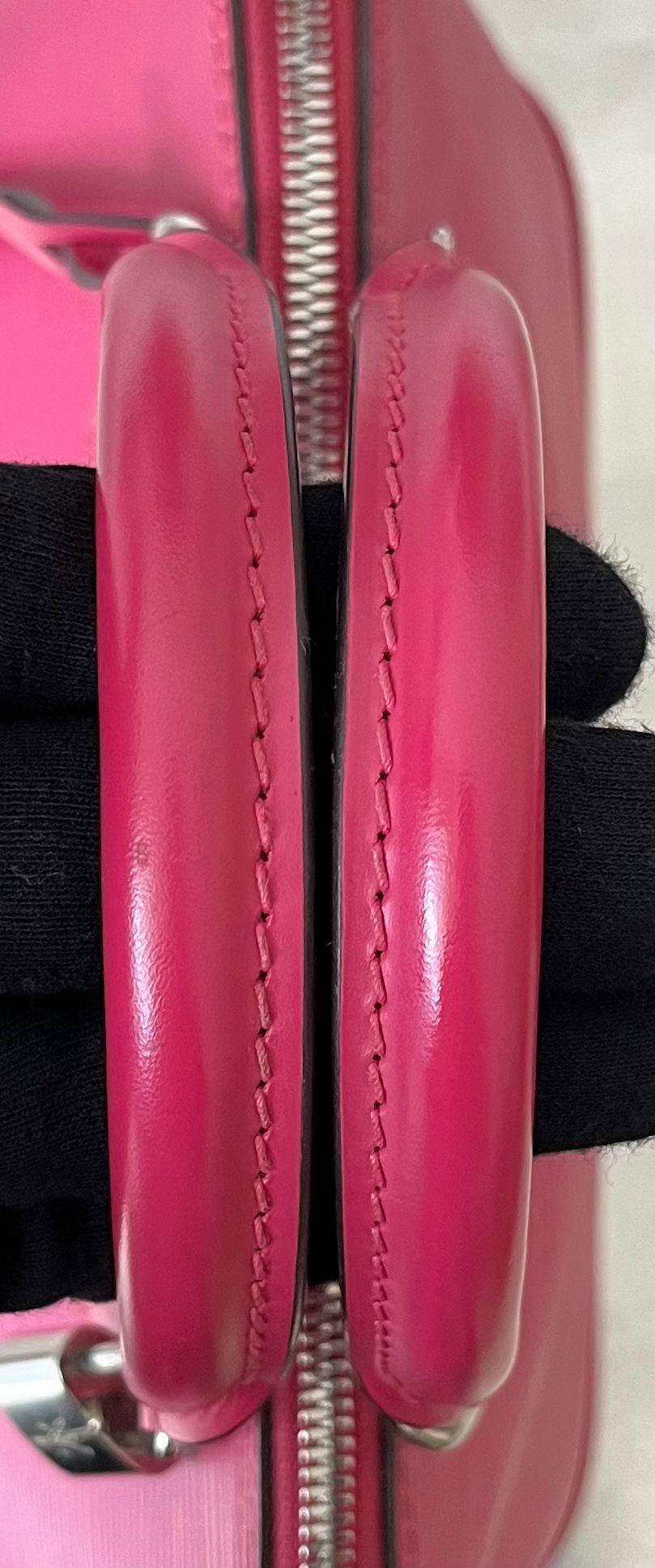 Louis Vuitton Alma PM Epi (Pink)