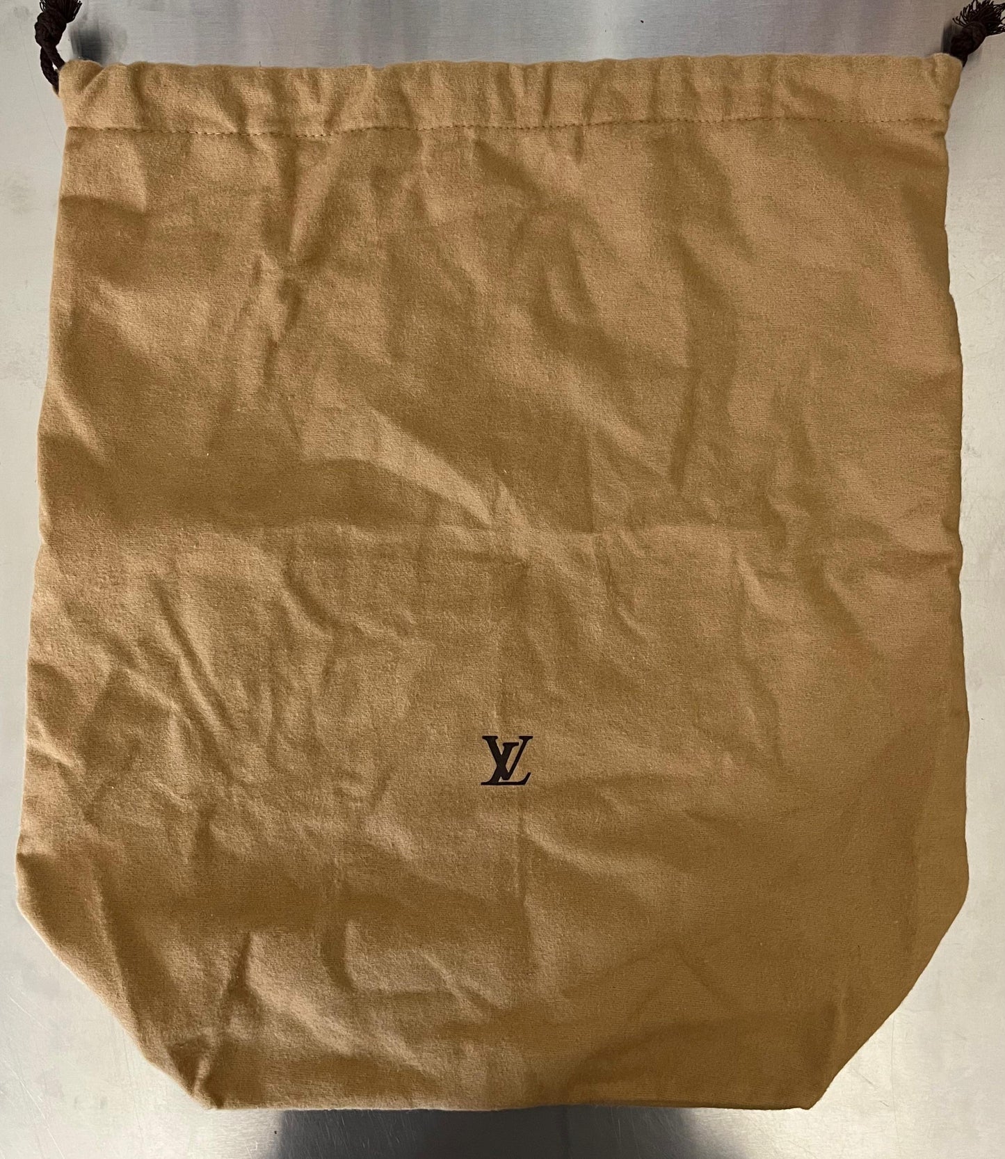 Louis Vuitton Yaranga Taiga