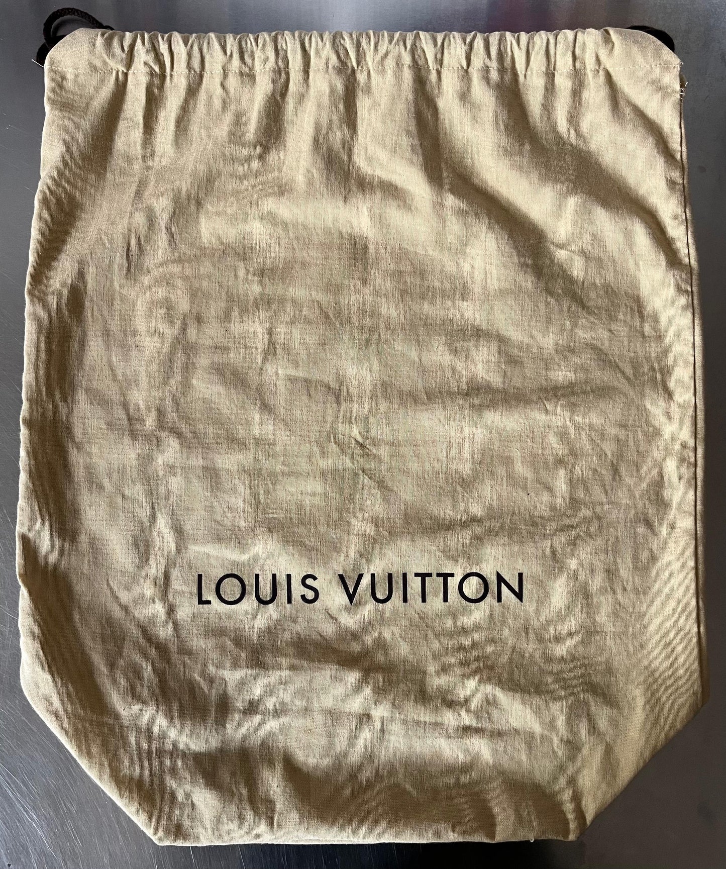 Louis Vuitton Porte Documents Jour Macassar