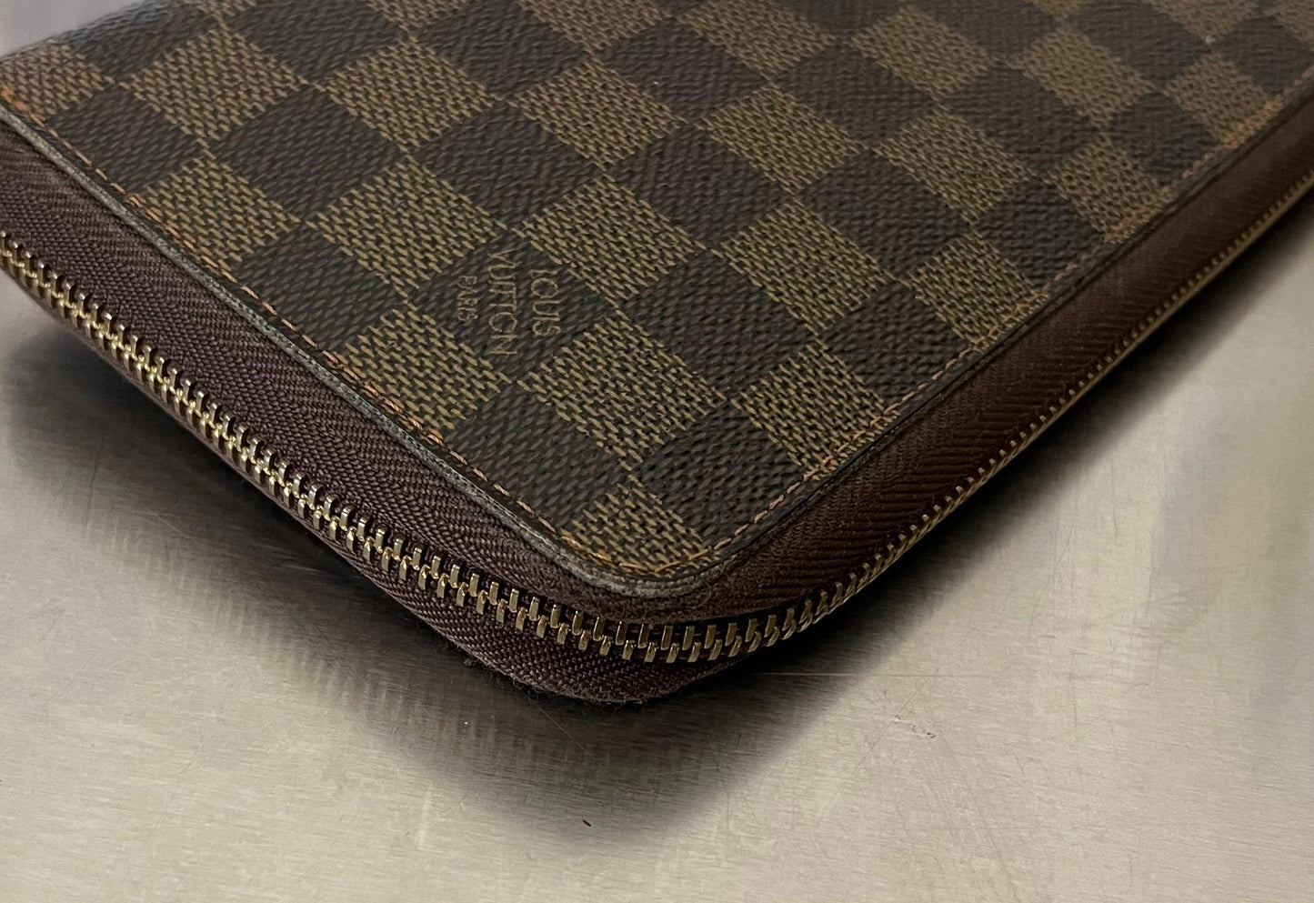 Louis Vuitton Zippy Organizer Damier