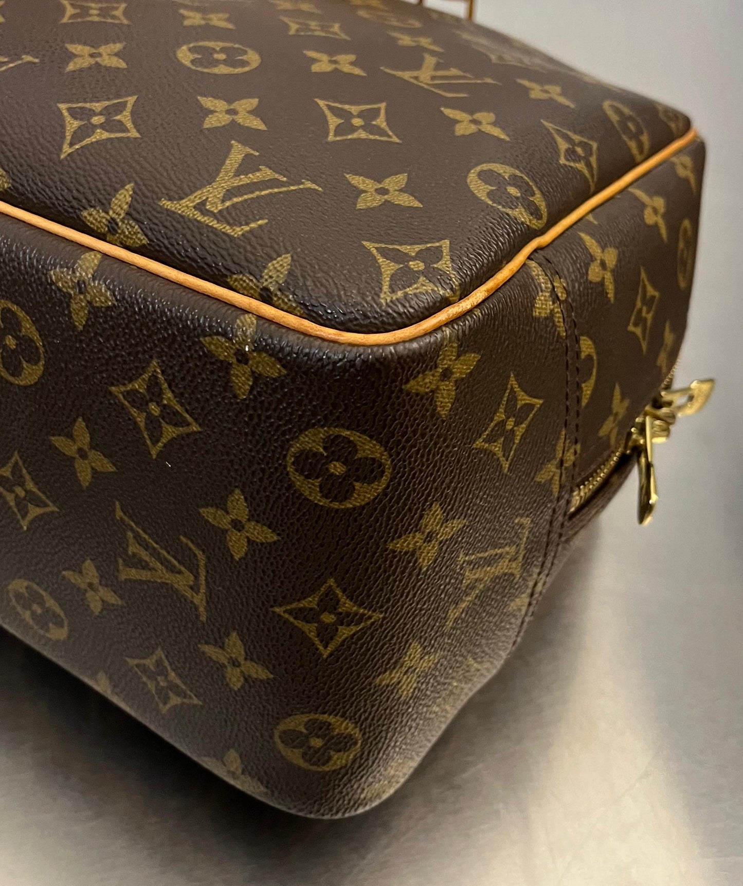 Louis Vuitton Deauville