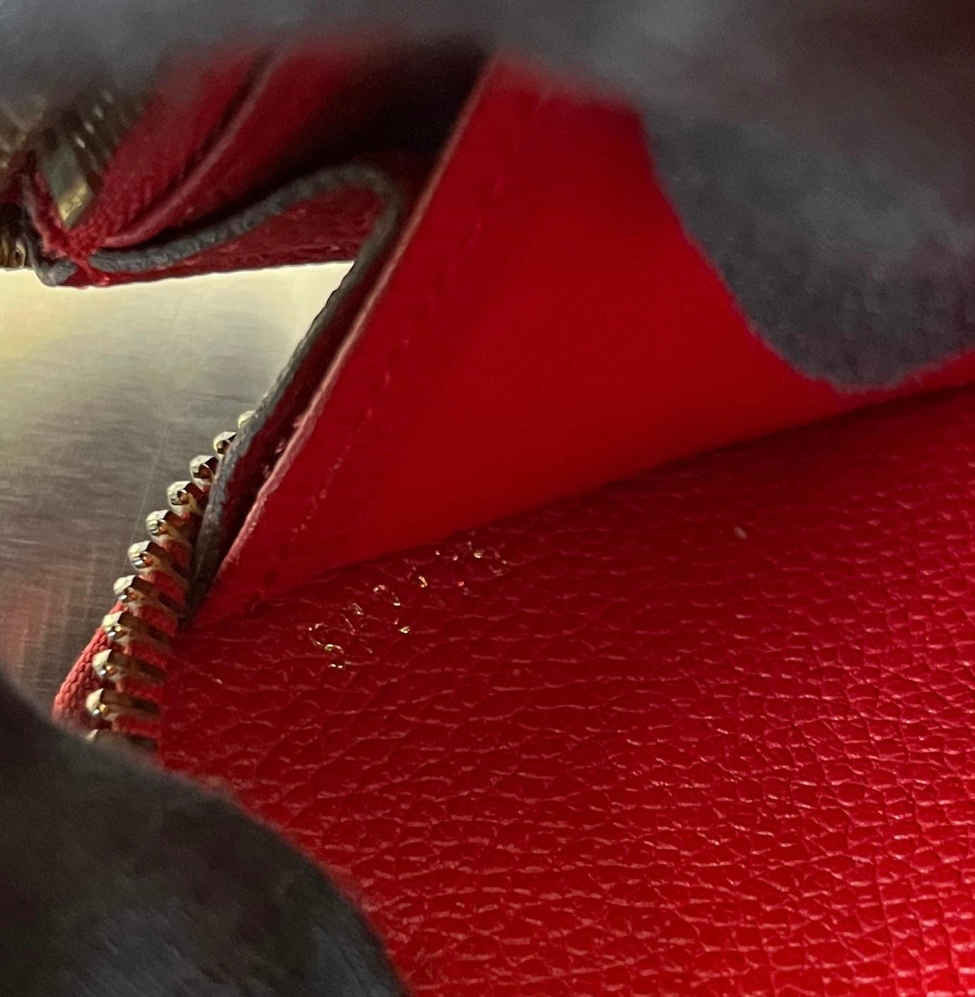 Louis Vuitton Zippy Monogram Empreinte Leder