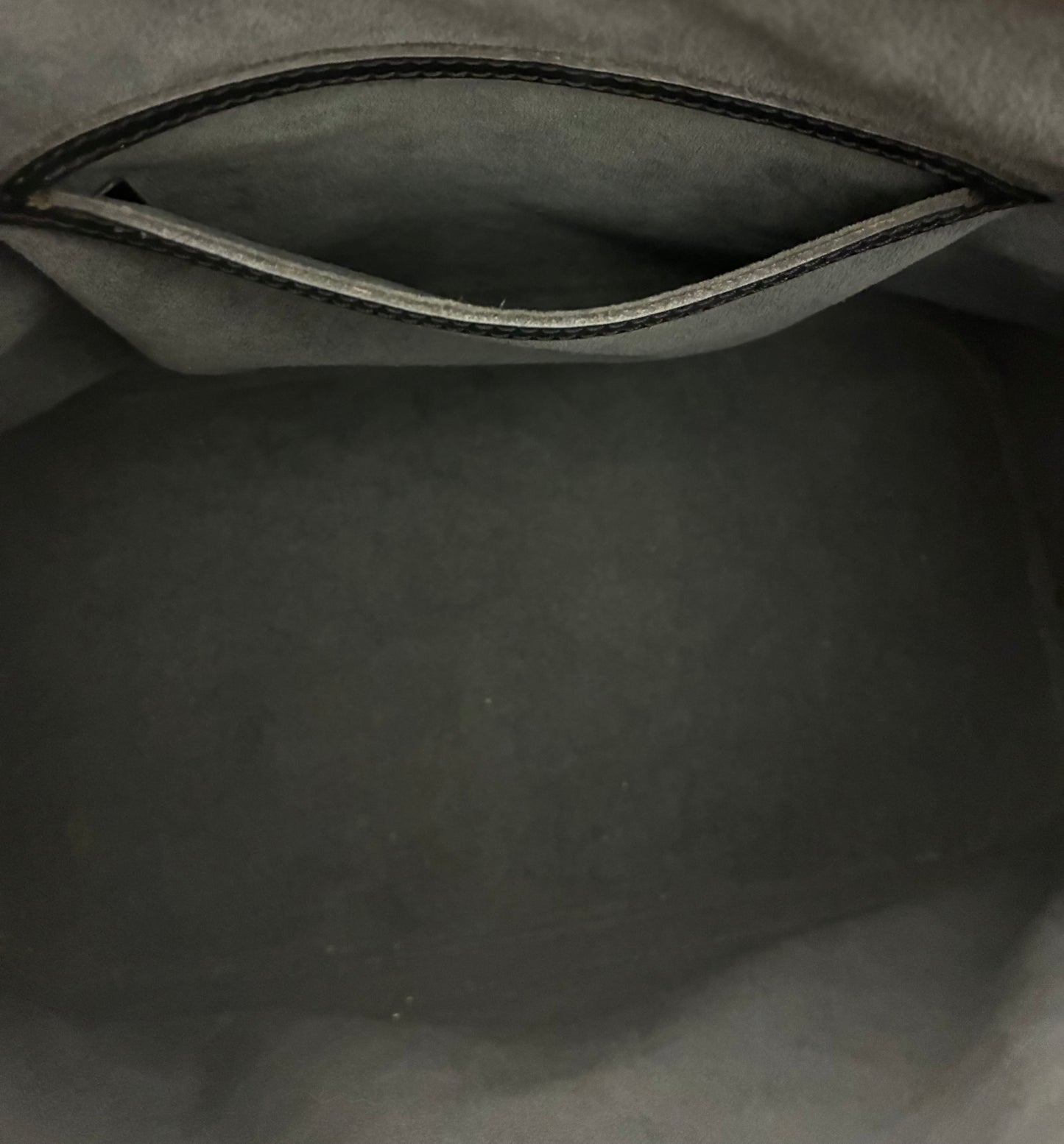 Louis Vuitton Alma PM Epi