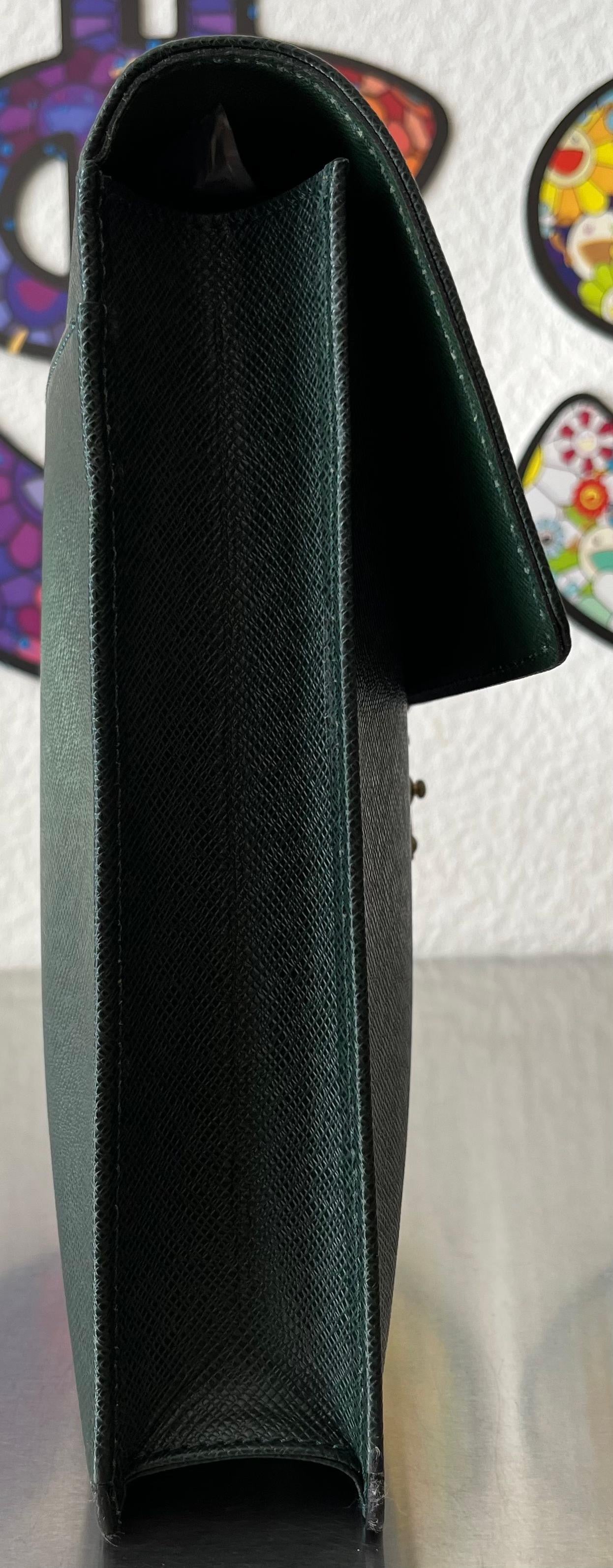 Louis Vuitton Serviette Kourad (Dunkelgrün)
