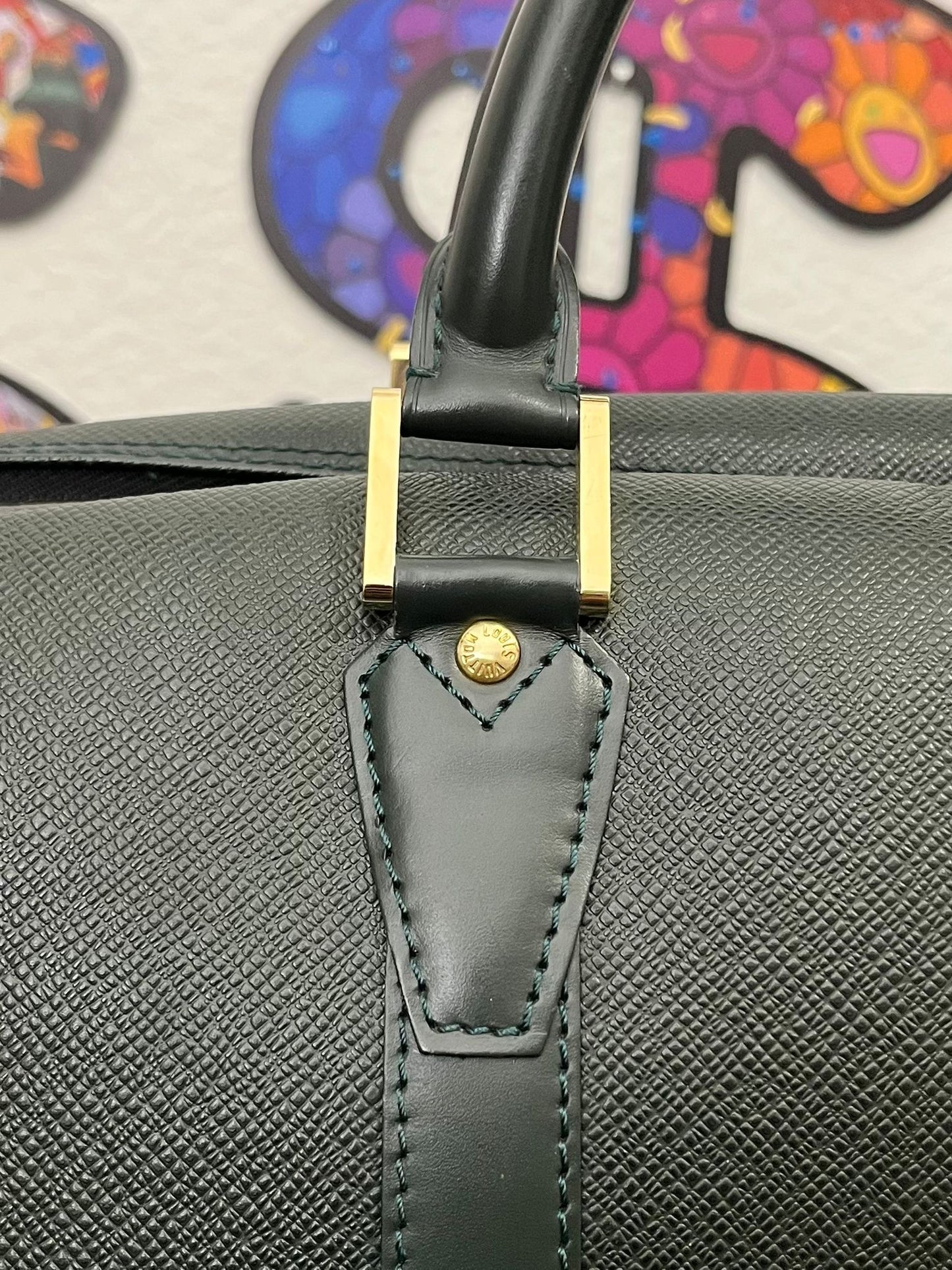 Louis Vuitton Helanga Taiga