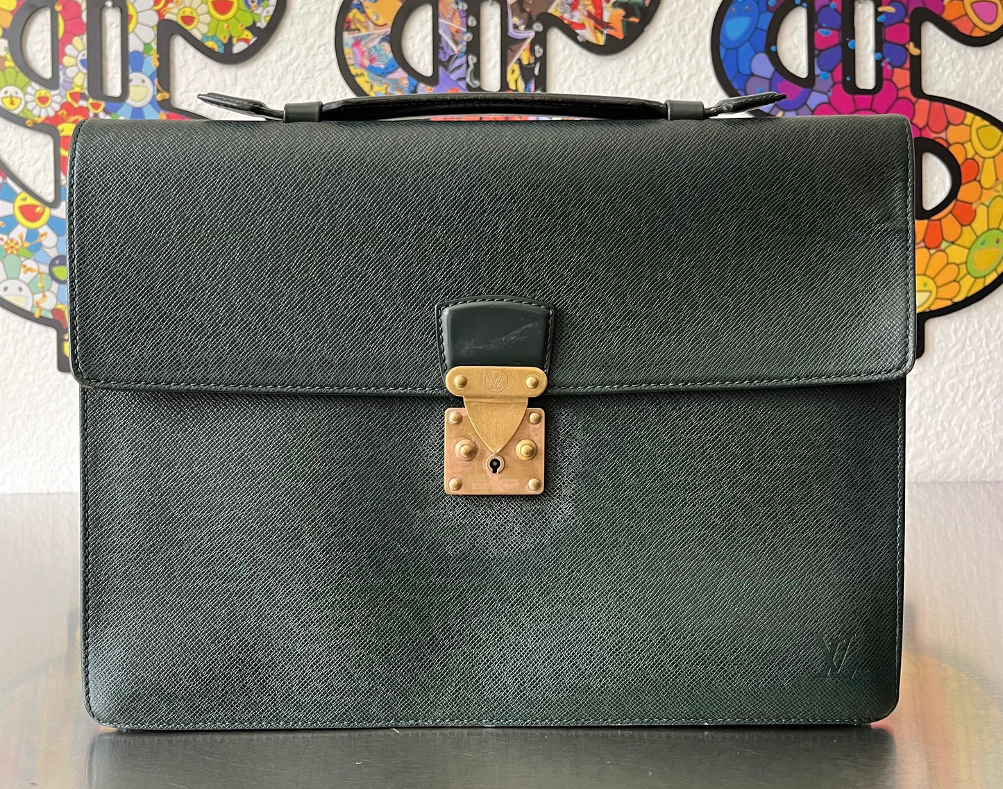 Louis Vuitton Serviette Kourad