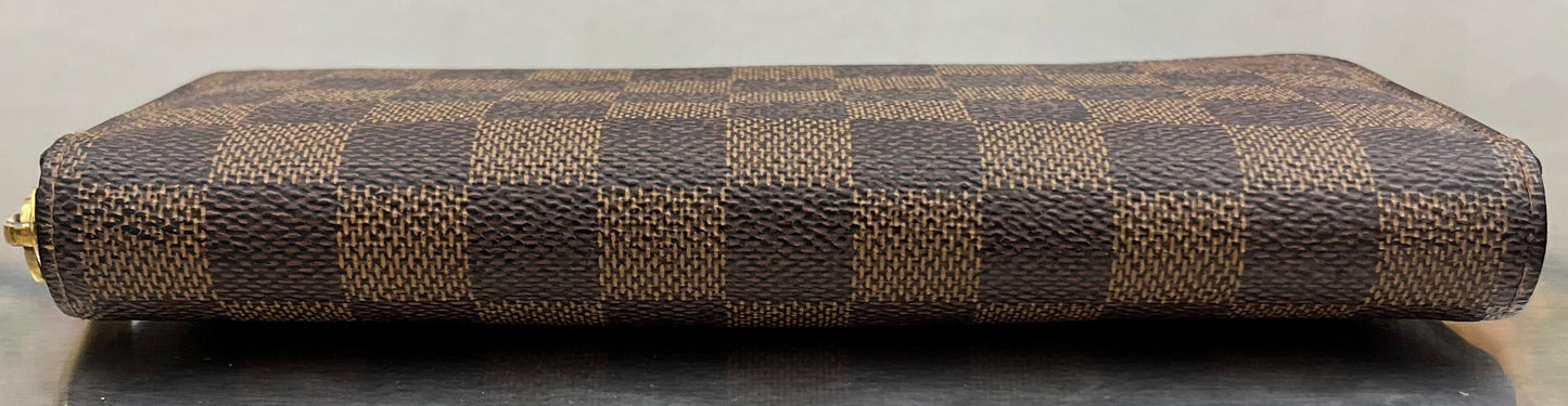Louis Vuitton Zippy Damier
