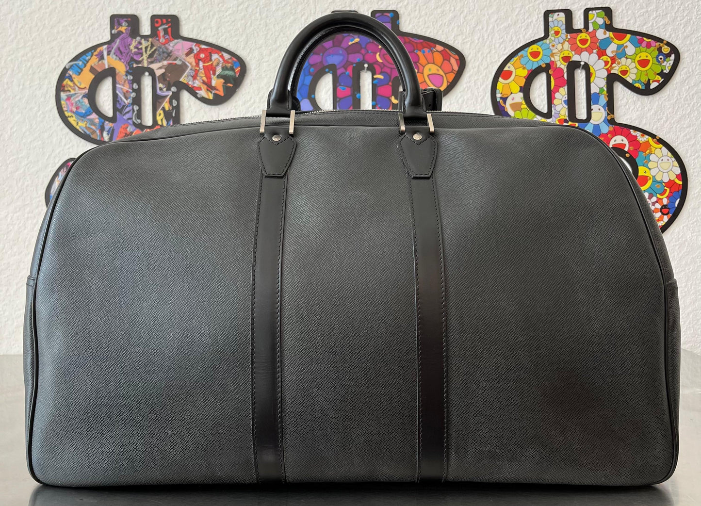 Louis Vuitton Kendall GM Taiga Leder