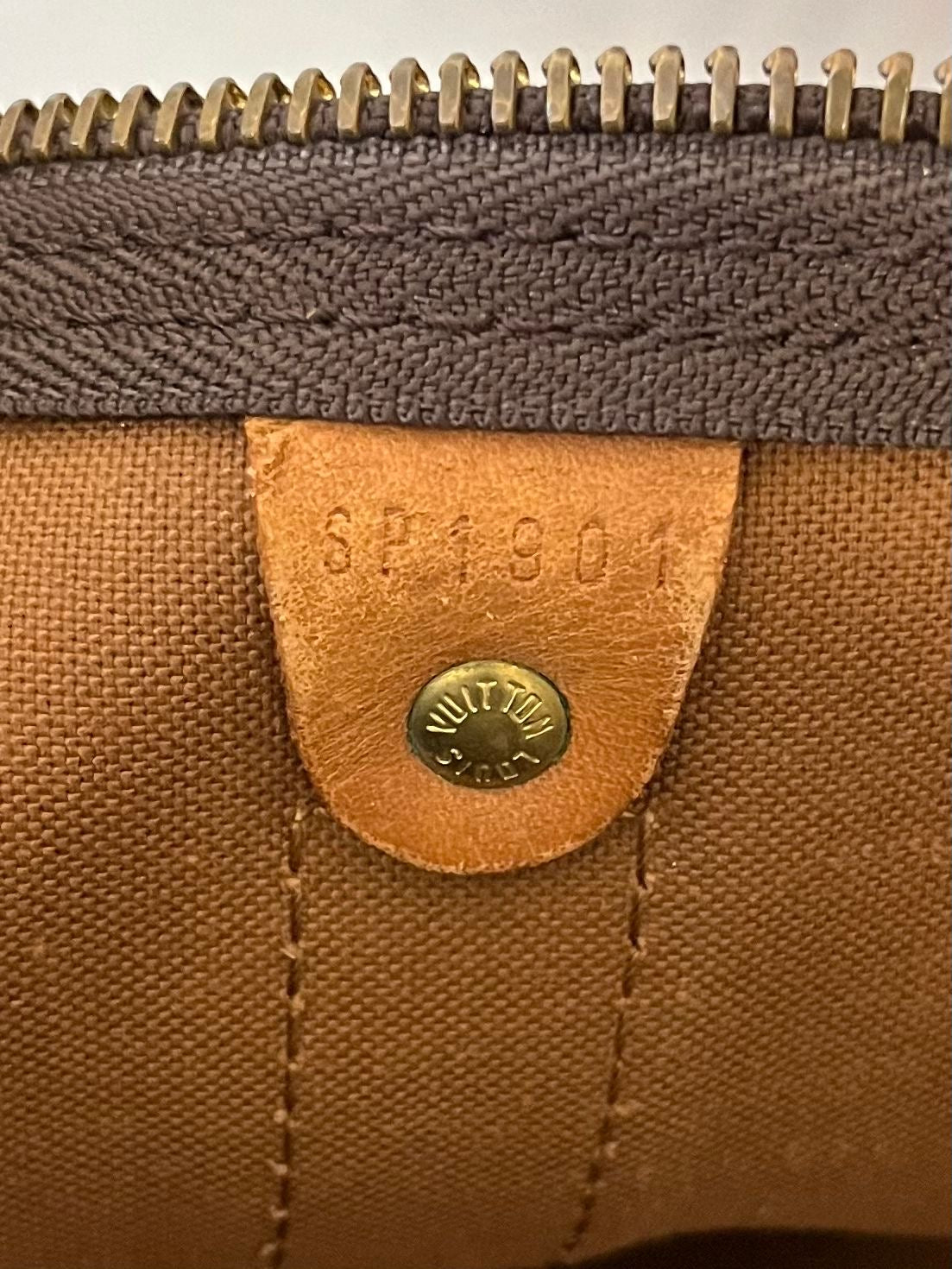 Louis Vuitton Keepall 55 Bandouliere