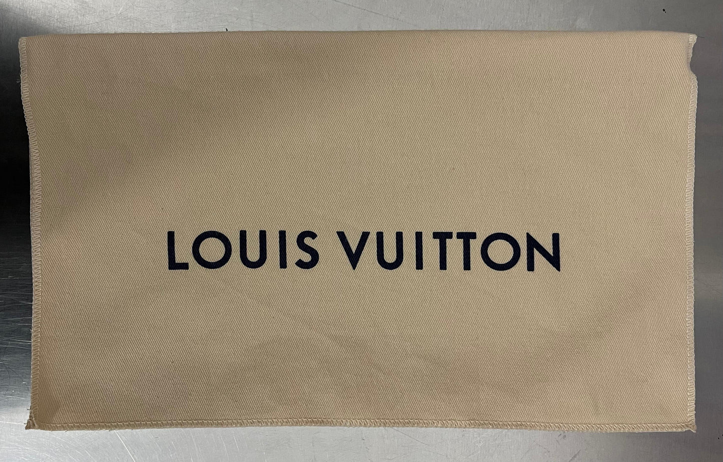 Louis Vuitton Alma BB Vernis Miroir Rot