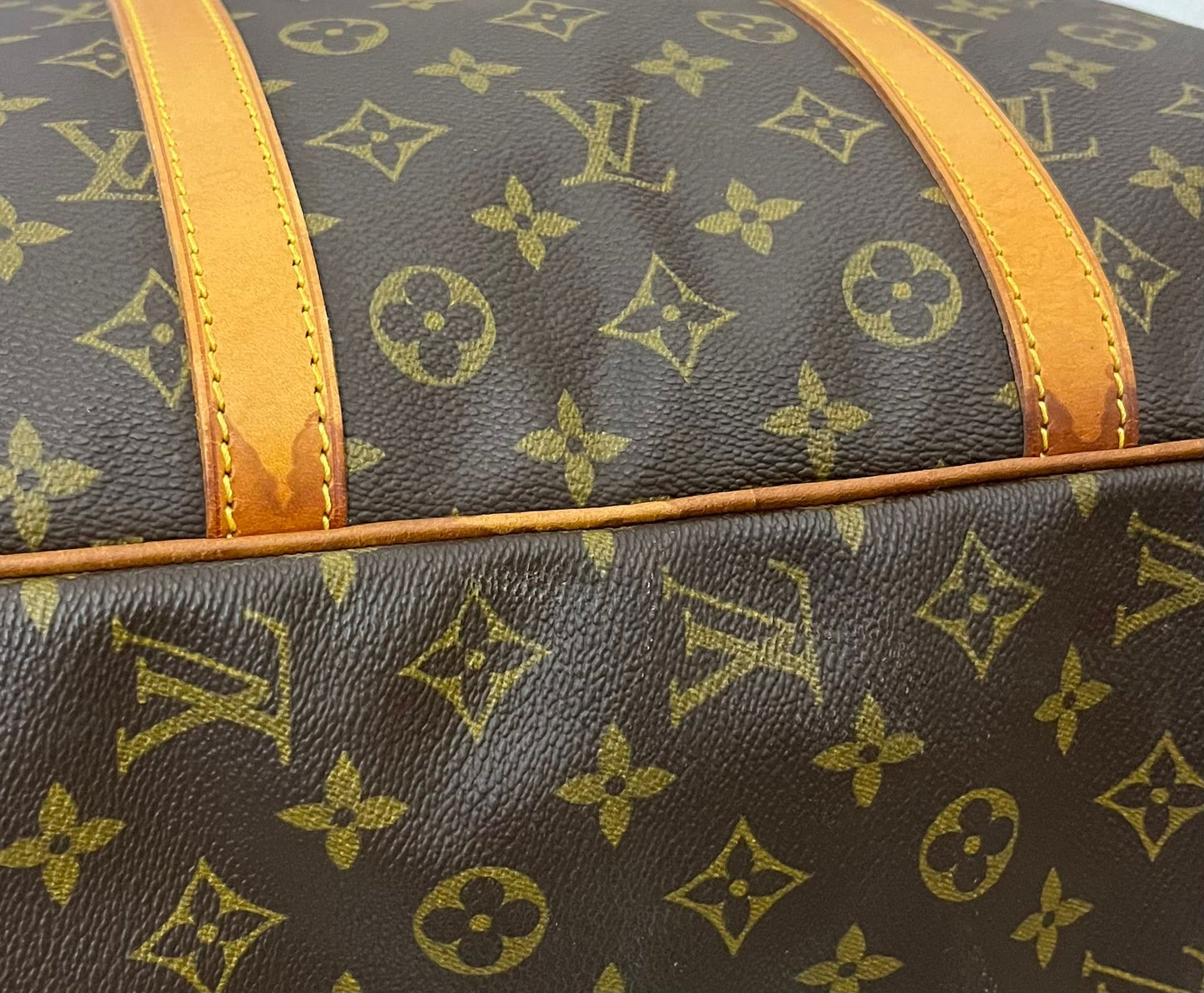 Louis Vuitton Sirius 45