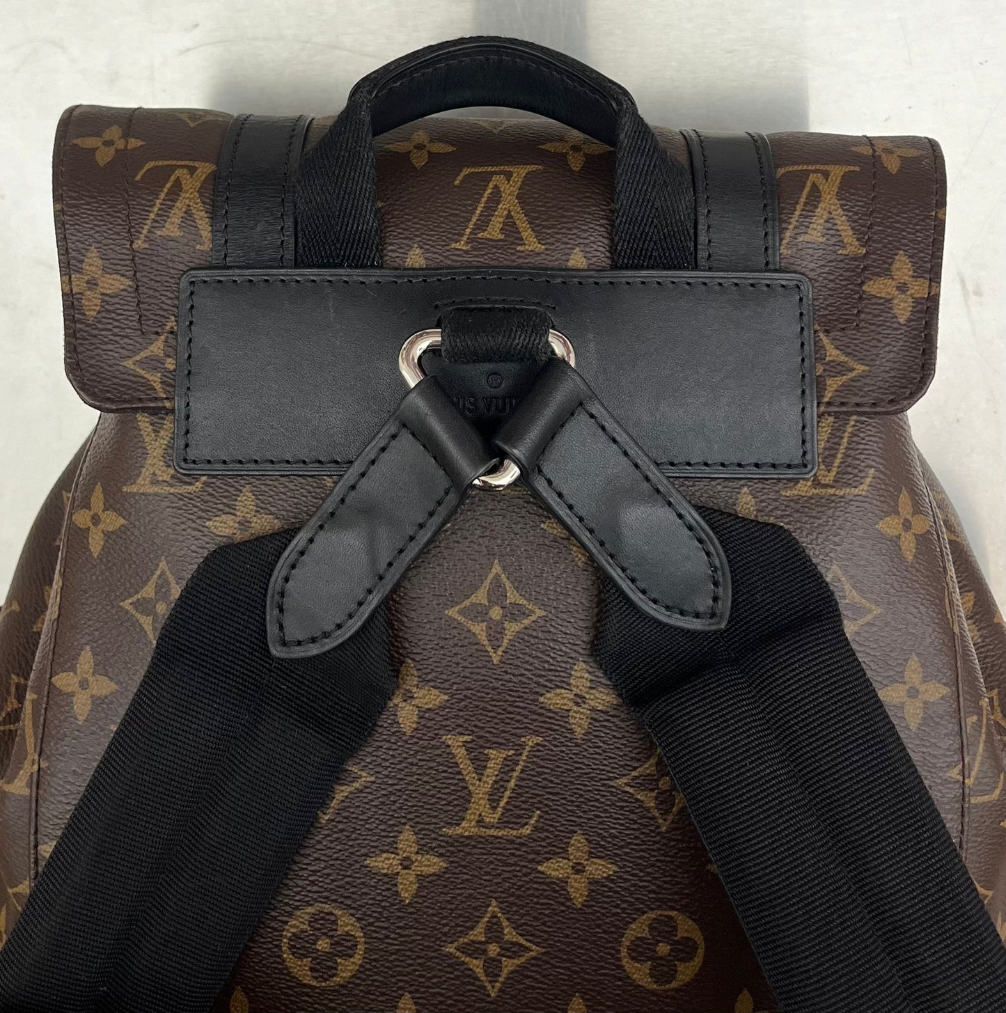 Louis Vuitton Christopher MM