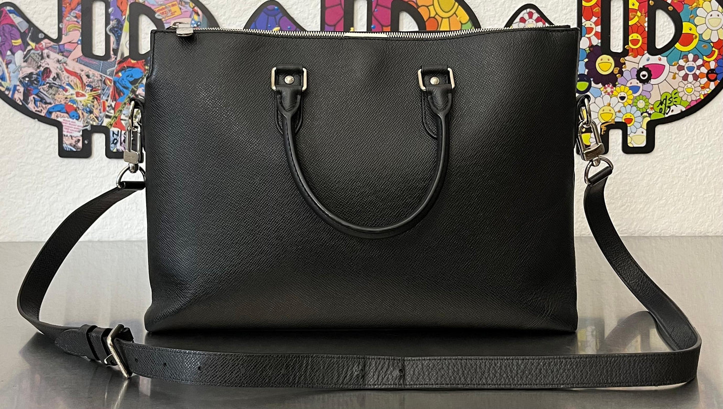 Louis Vuitton Anton