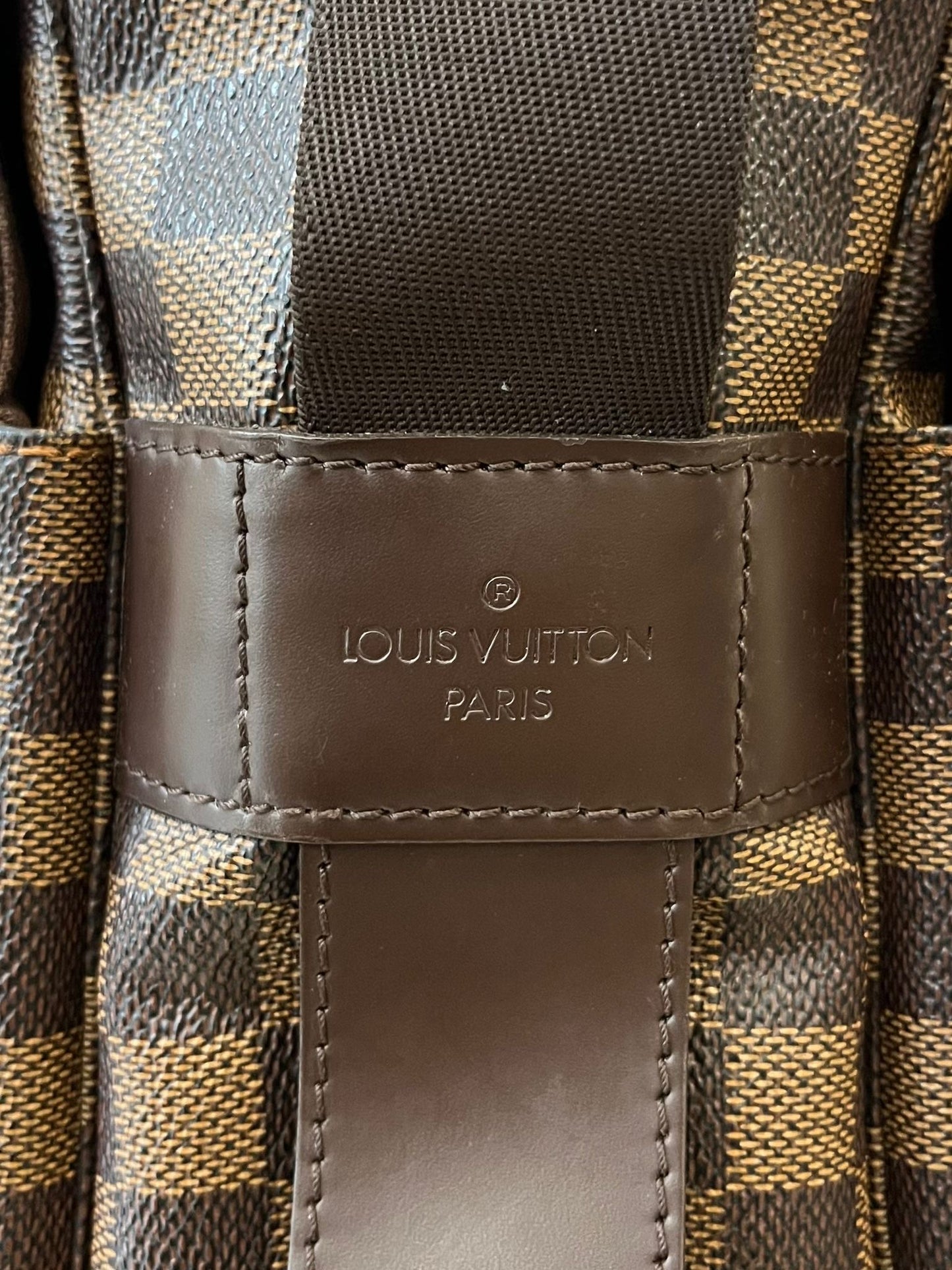Louis Vuitton Naviglio Messenger