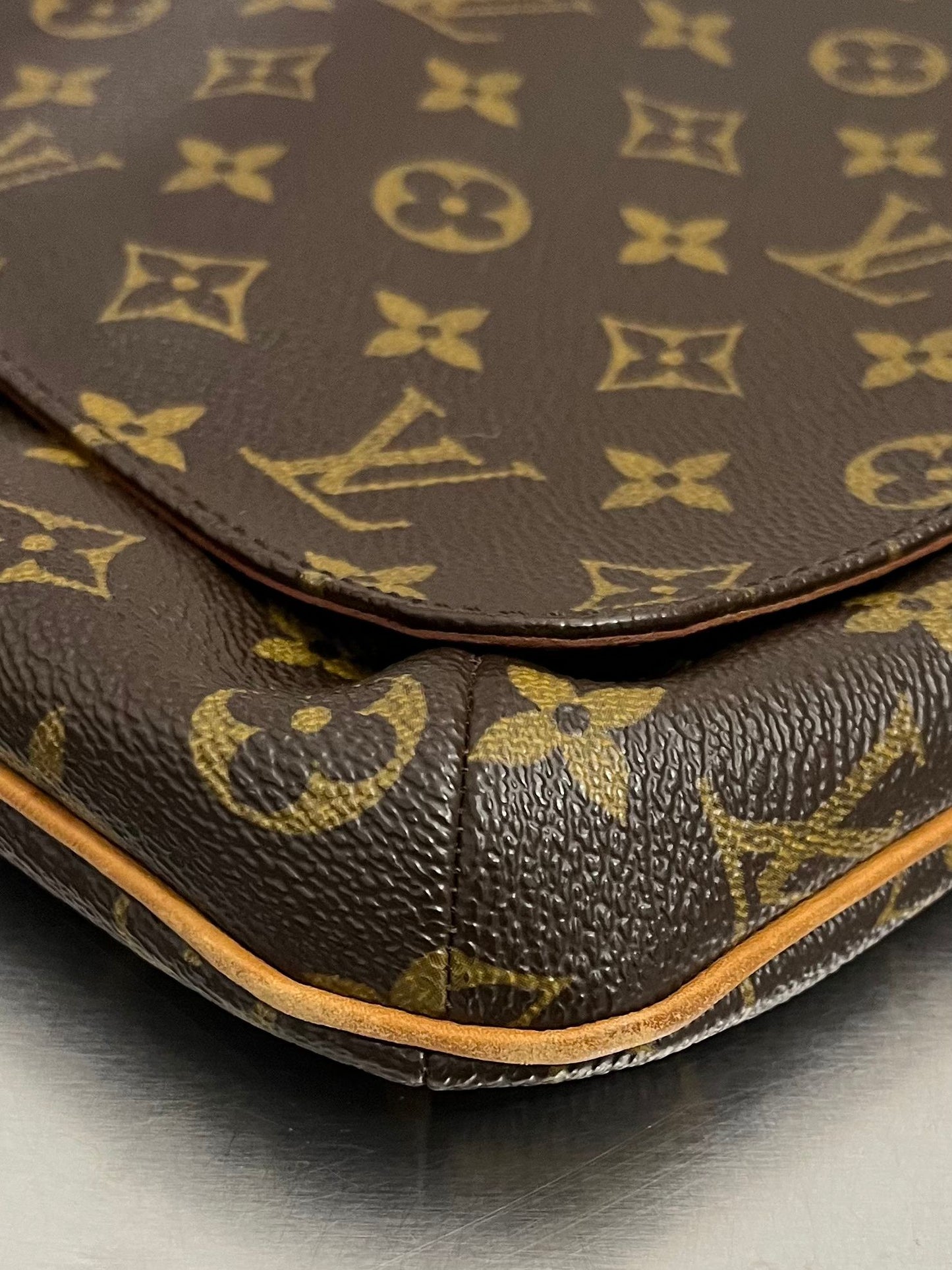 Louis Vuitton Musette Salsa