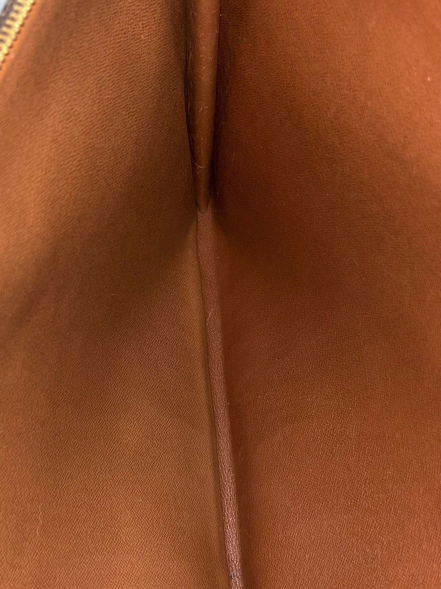 Louis Vuitton Posh Document Monogram GM (1987)