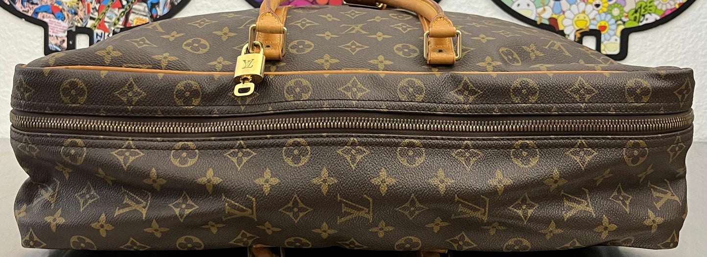 Louis Vuitton Sirius 50