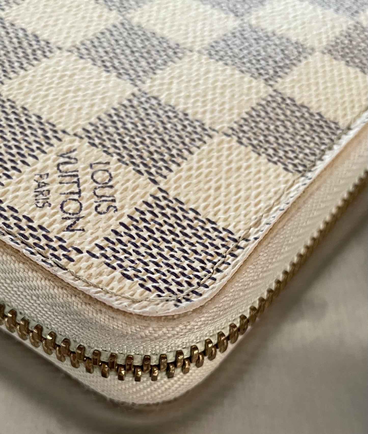 Louis Vuitton Zippy Damier Azur