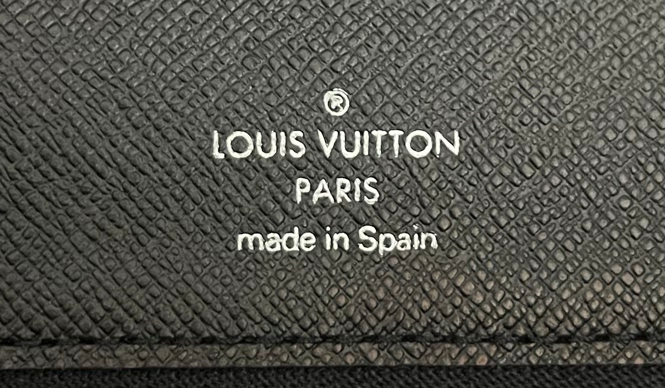 Louis Vuitton Selenga Taiga