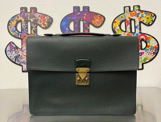 Louis Vuitton Serviette Kourad
