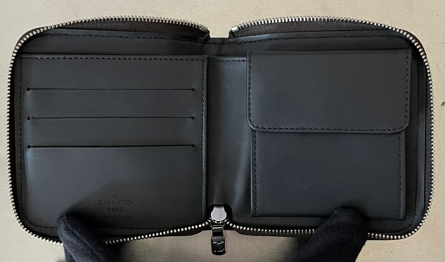Louis Vuitton Monogram Glace Bi-Fold