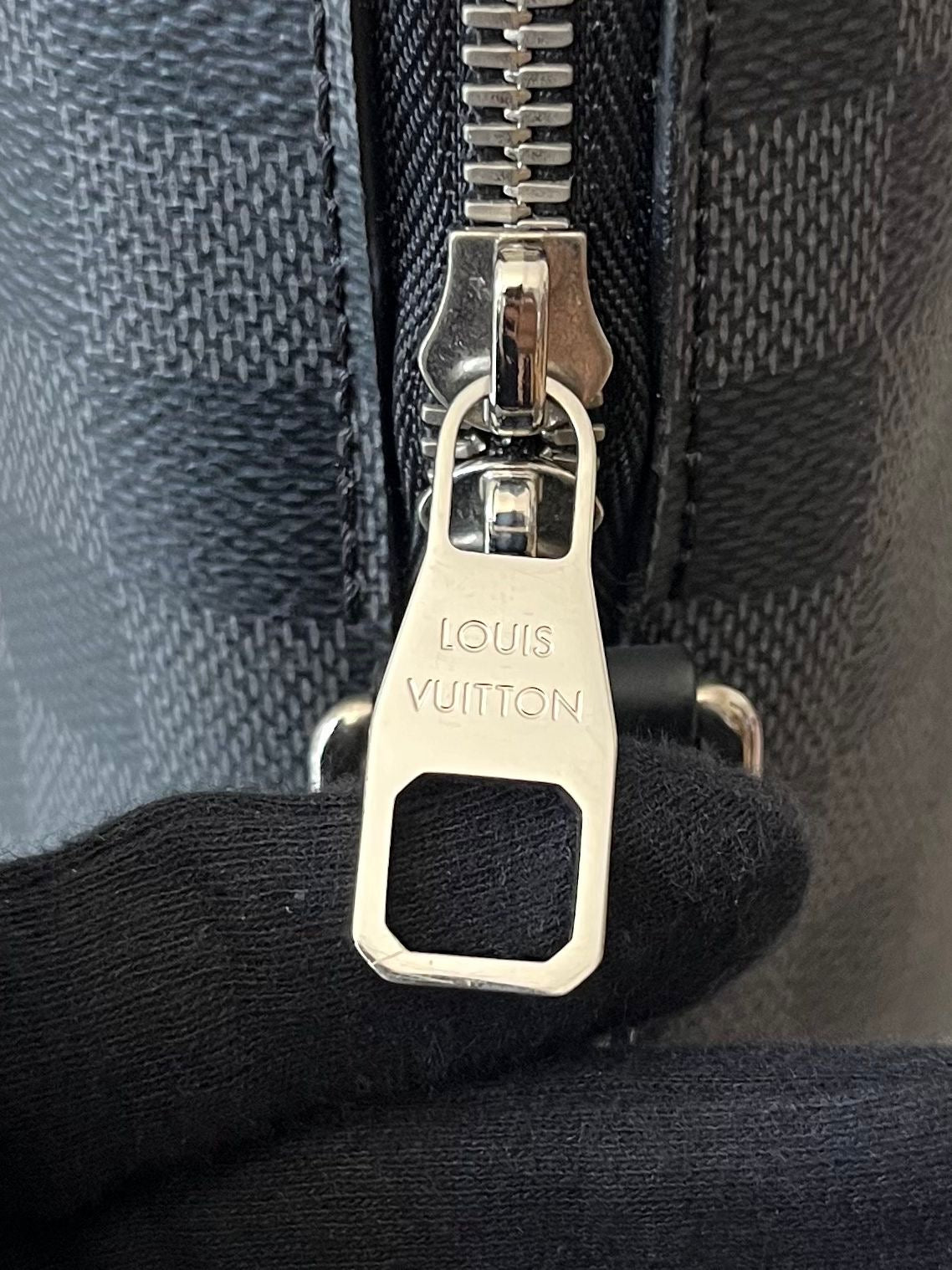 Louis Vuitton Porte Documents Jour