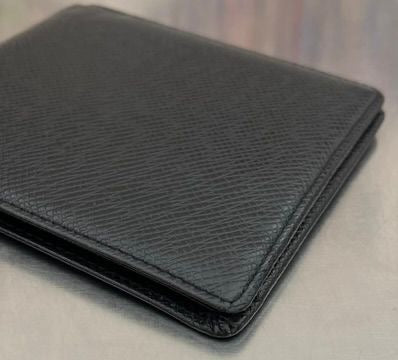 Louis Vuitton Wallet Taiga