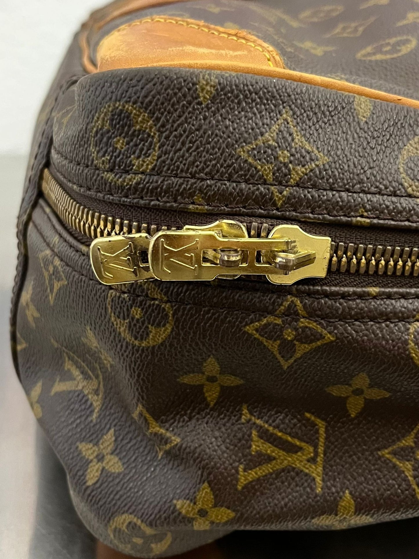 Louis Vuitton Sirius 50