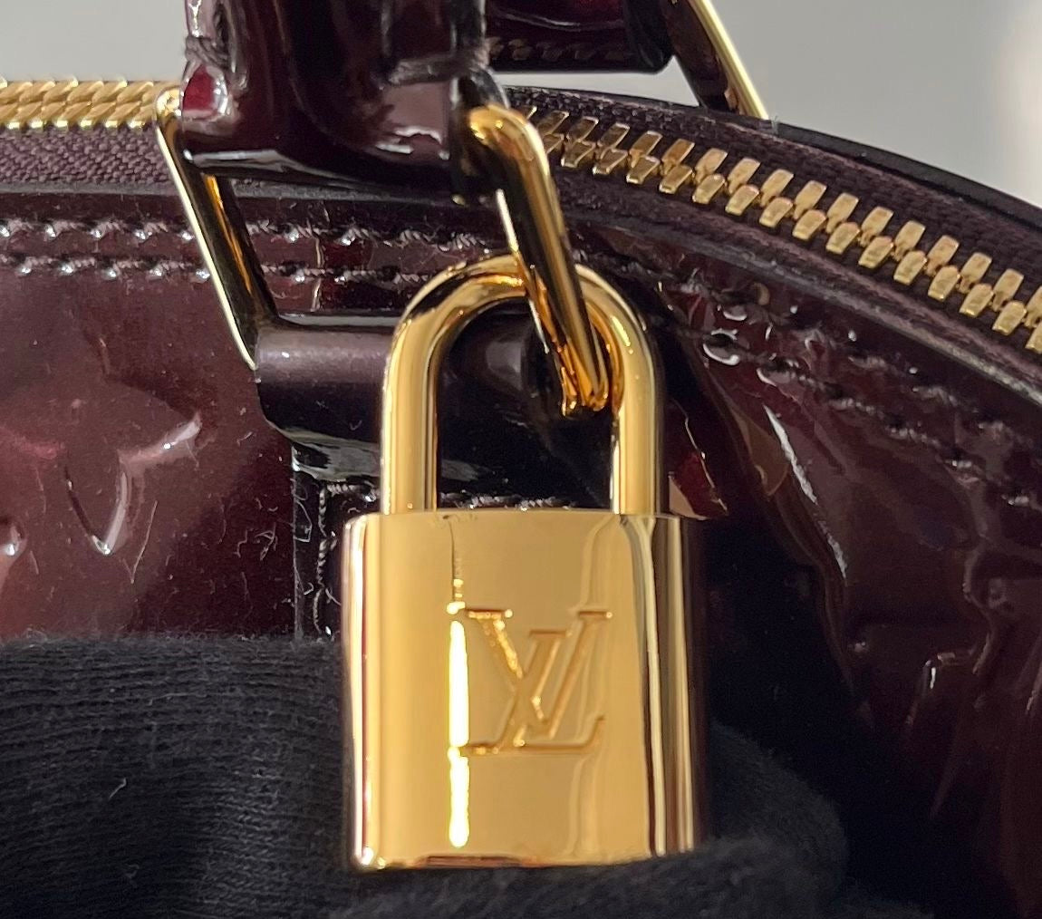Louis Vuitton Alma BB Vernis