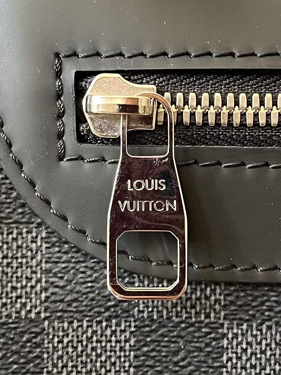 Louis Vuitton Porte Documents Jour