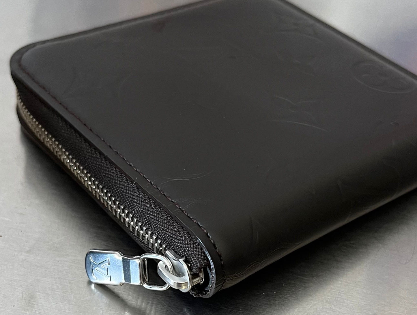Louis Vuitton Monogram Glace Bi-Fold