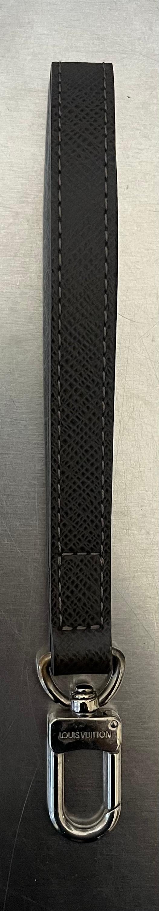 Louis Vuitton Belaia Taiga