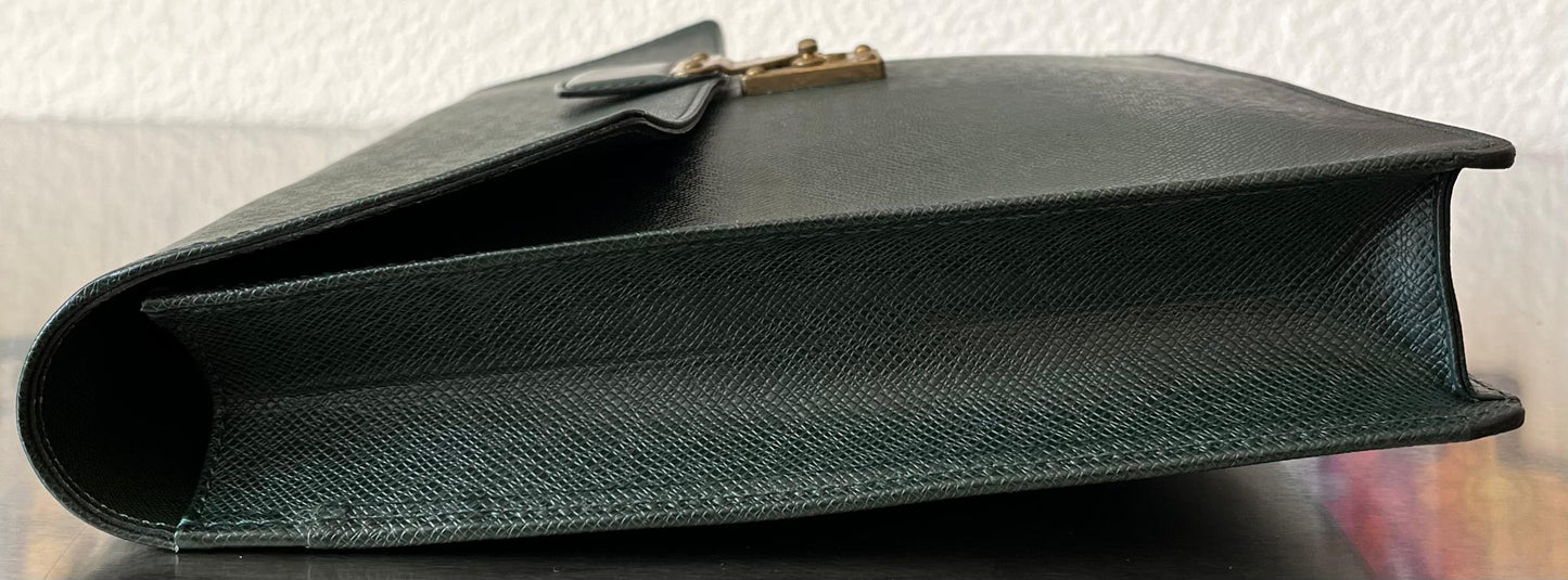 Louis Vuitton Serviette Kourad