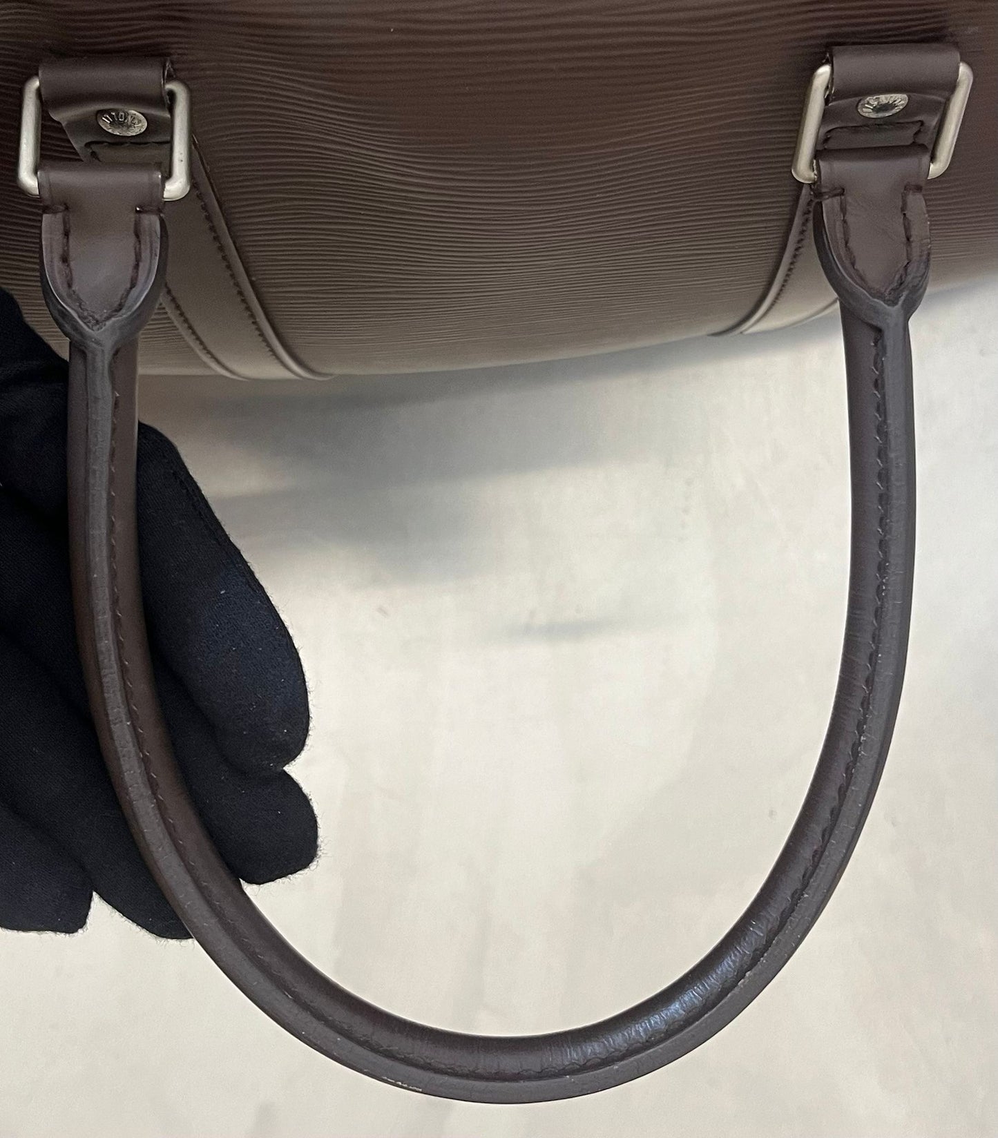 Louis Vuitton Sirius 45 Epi Leder