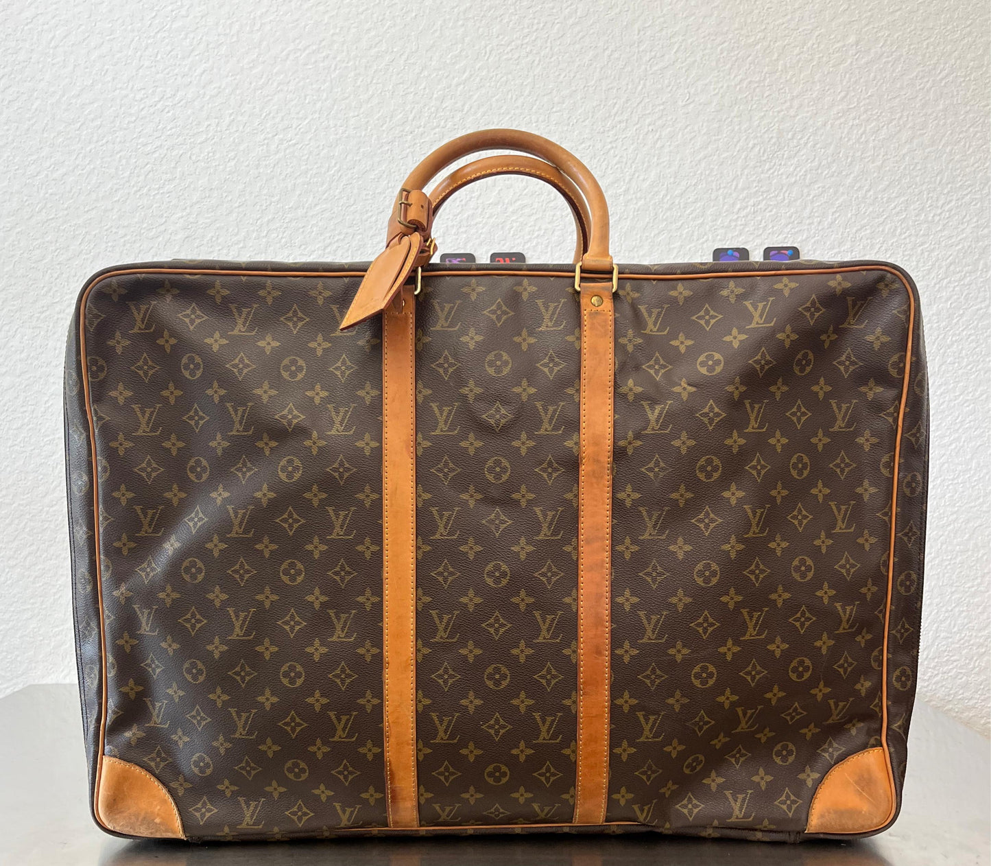 Louis Vuitton Sirius 65